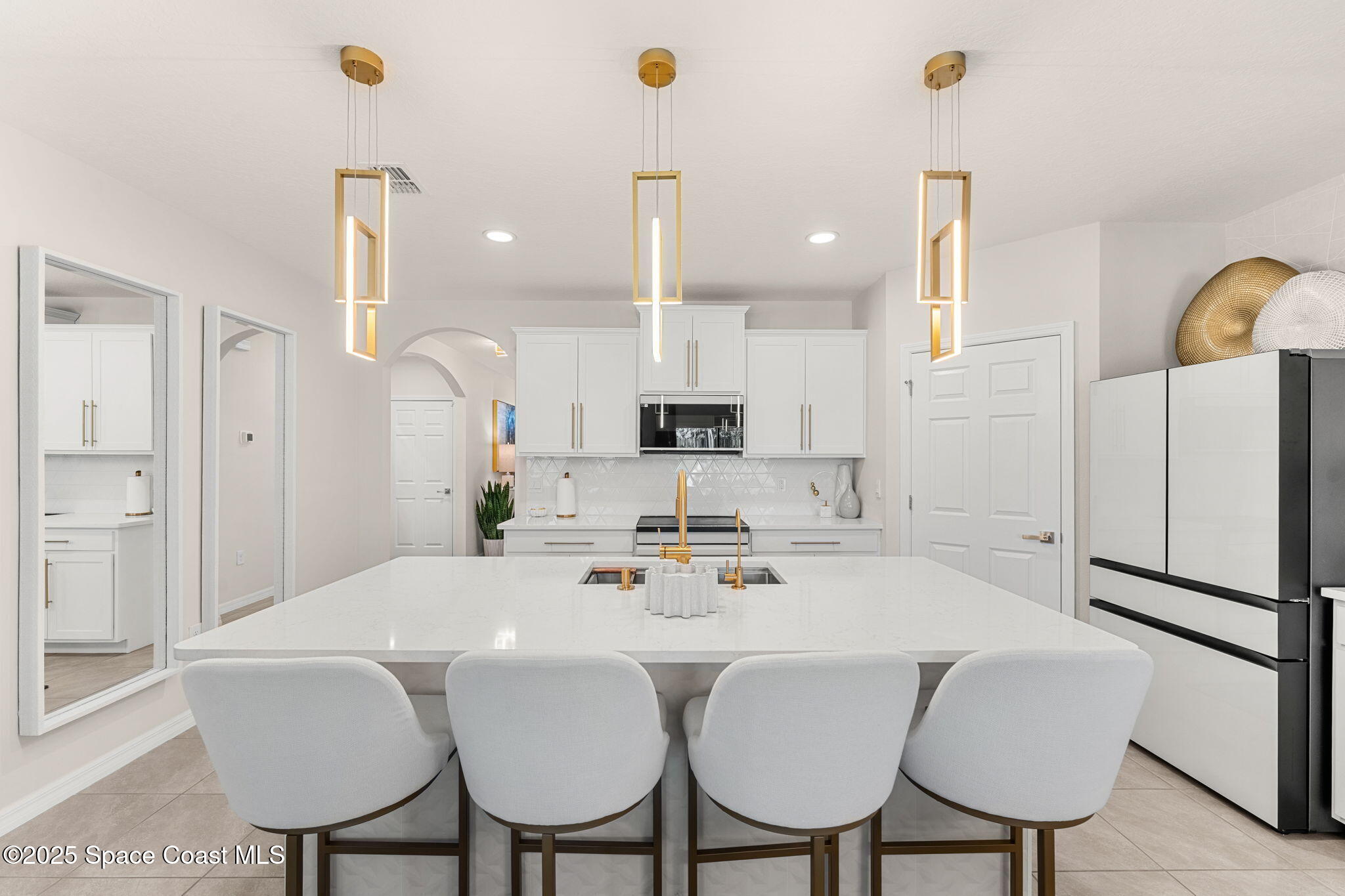 2013 Farmhouse Road SE