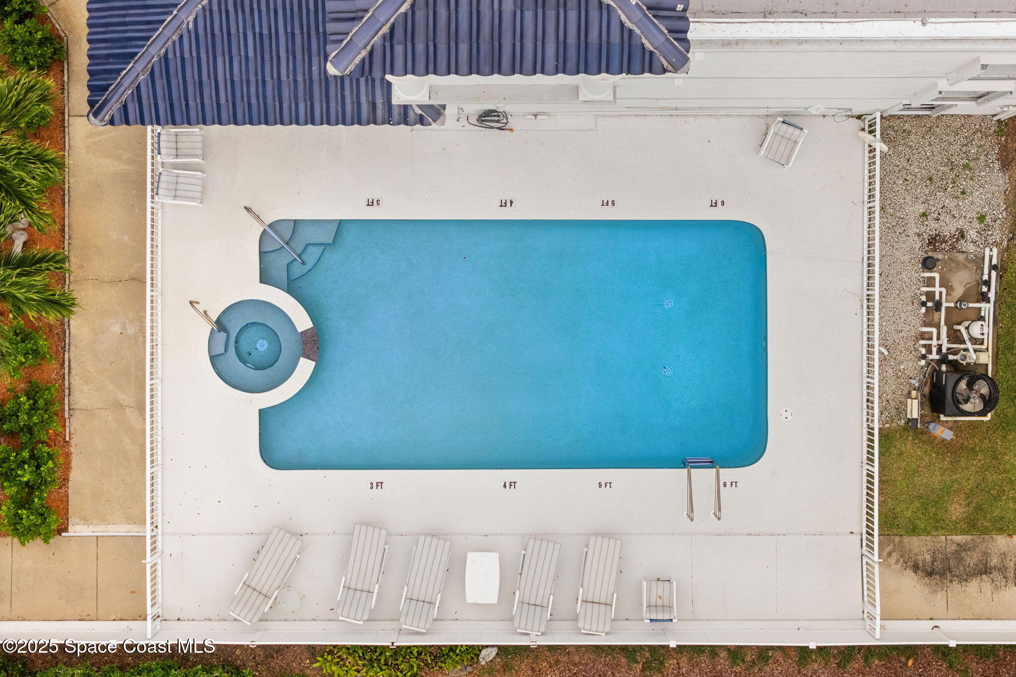 420 Moore Park Lane, 304