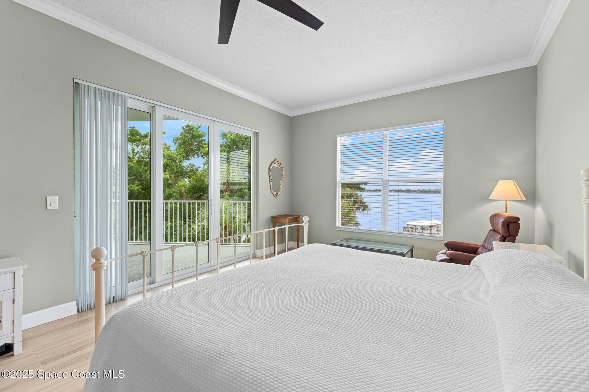 420 Moore Park Lane, 304