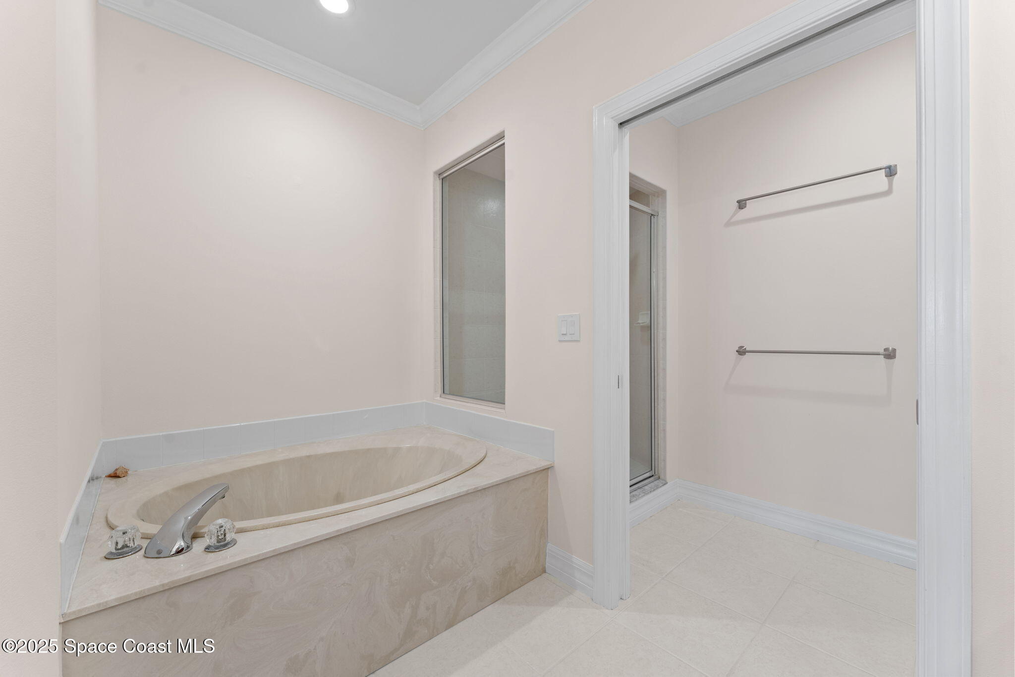 420 Moore Park Lane, 304