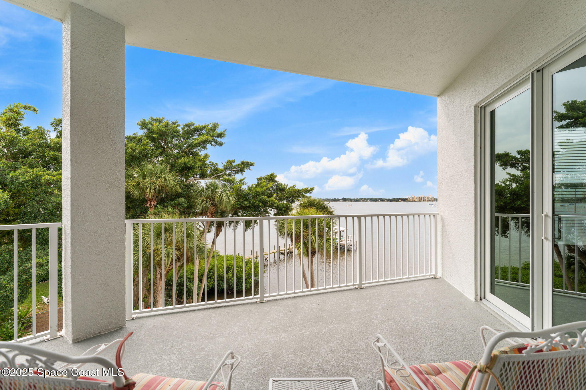 420 Moore Park Lane, 304