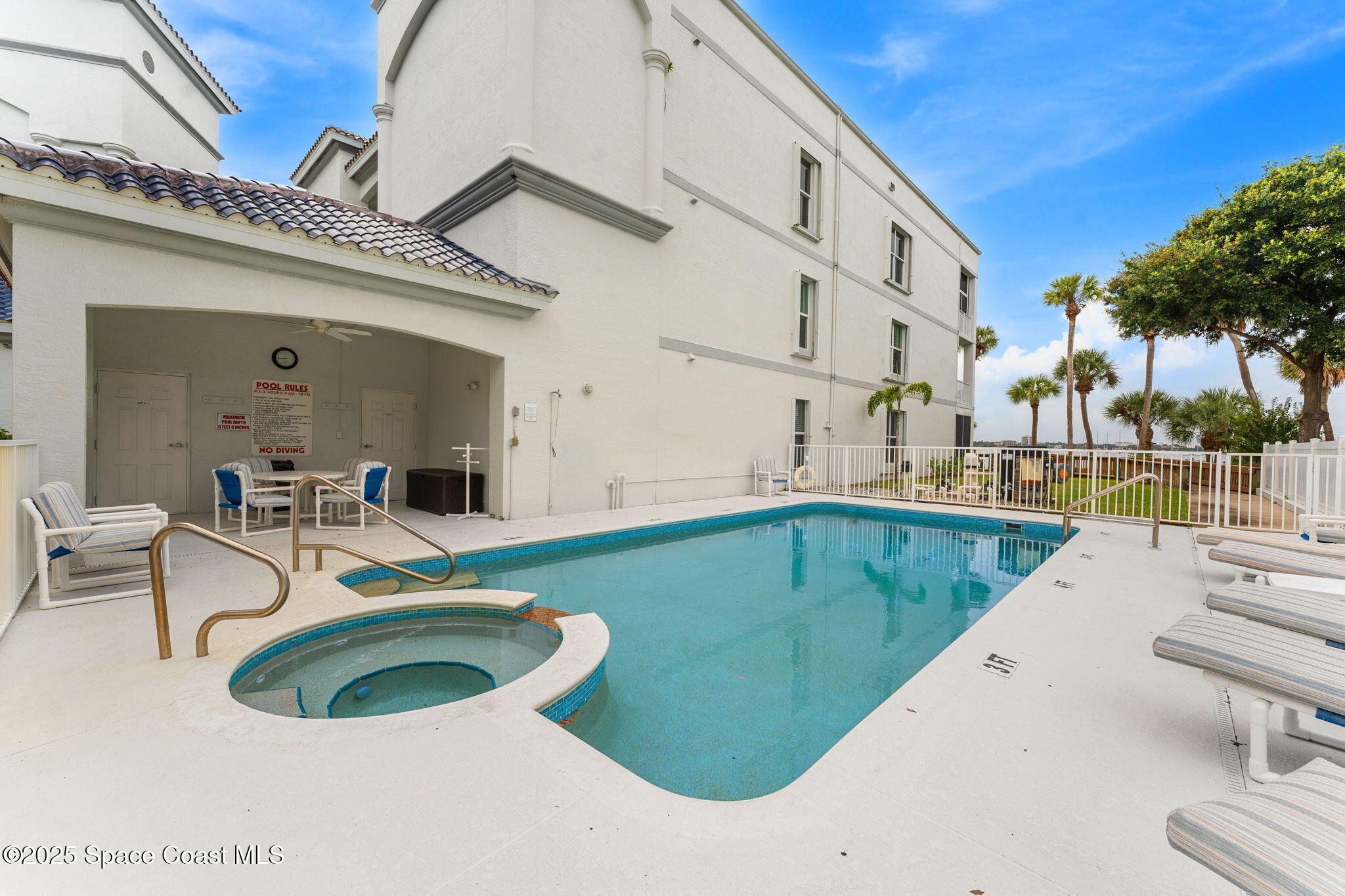 420 Moore Park Lane, 304