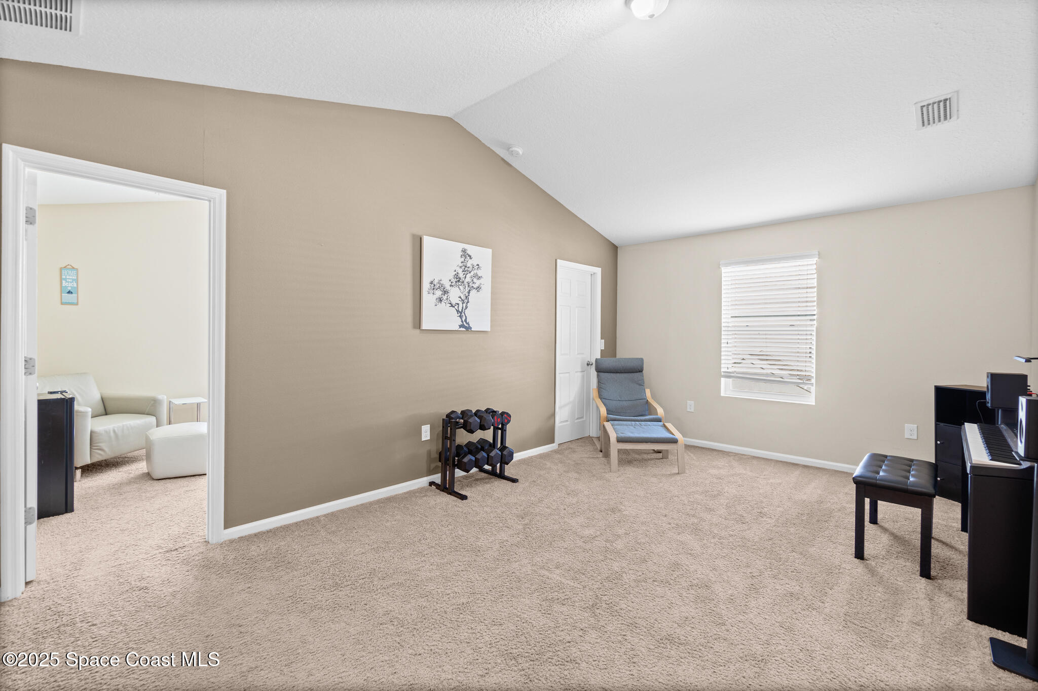 2389 Snapdragon Drive NW