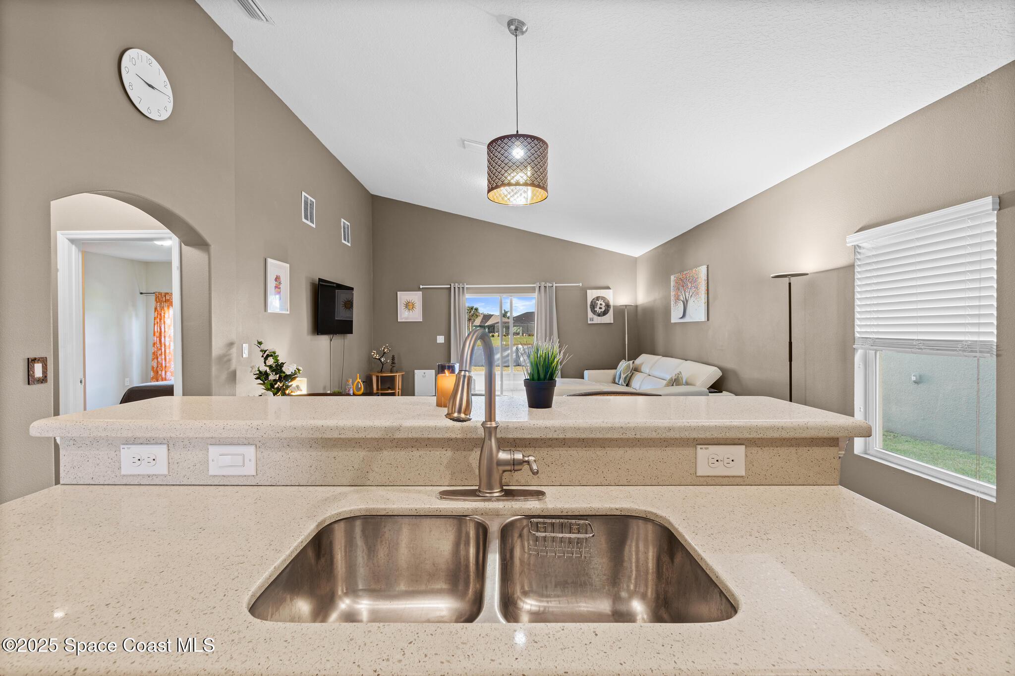 2389 Snapdragon Drive NW