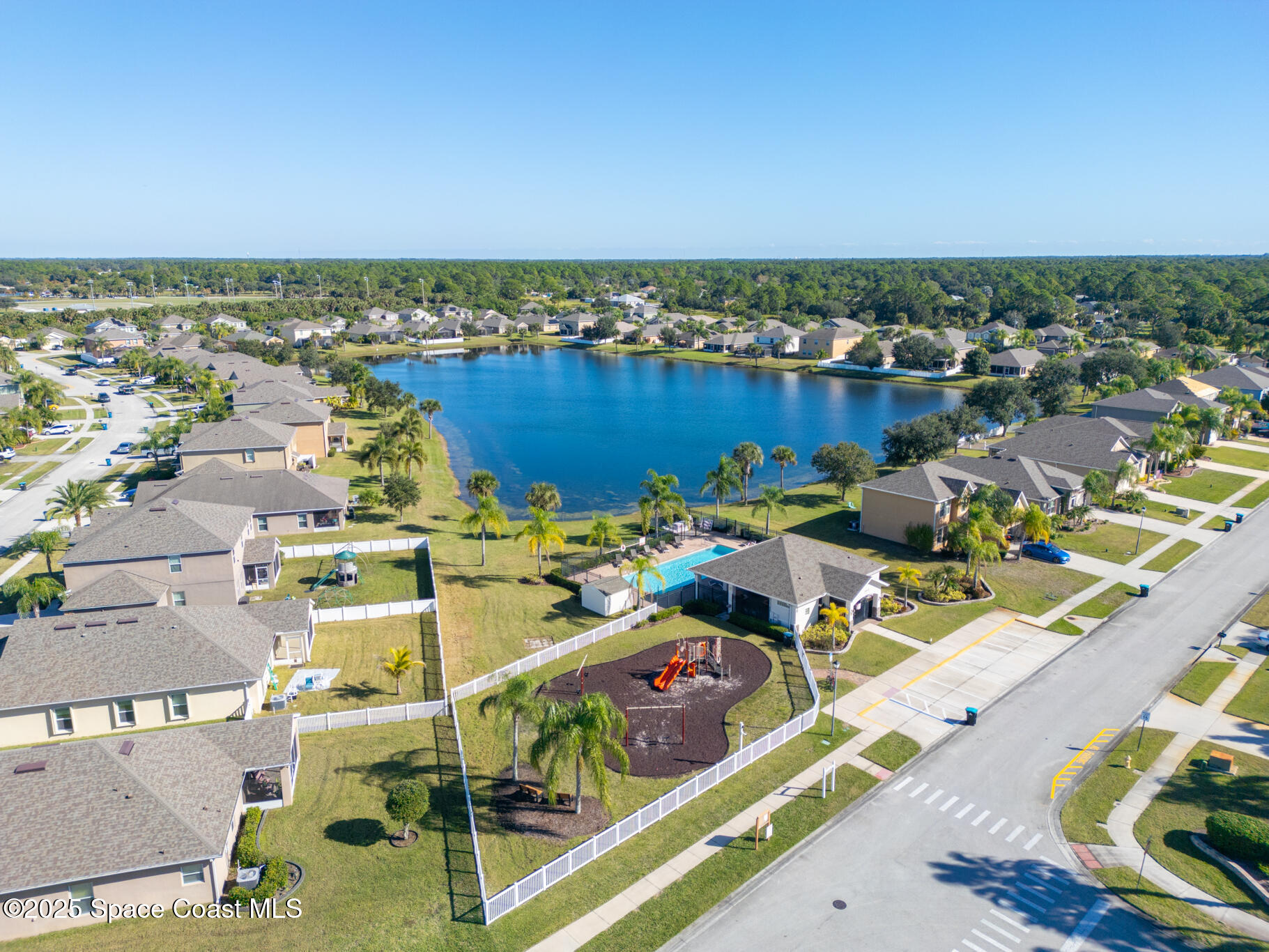 2389 Snapdragon Drive NW