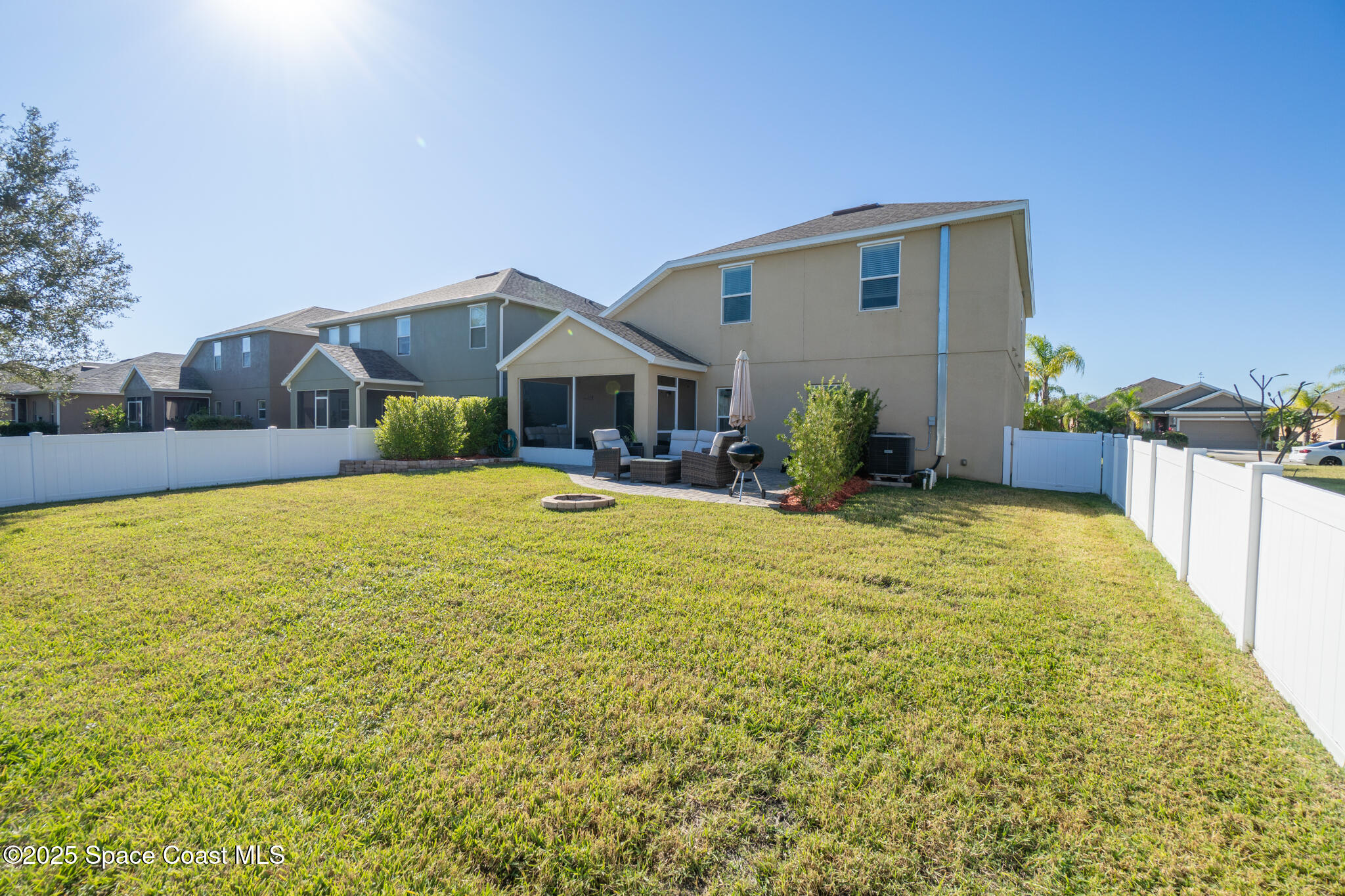 2389 Snapdragon Drive NW