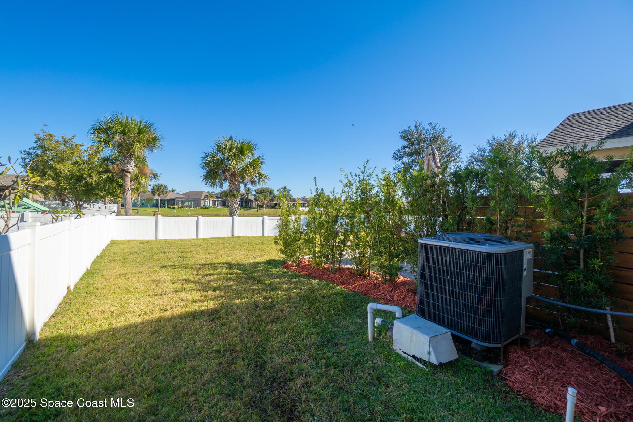 2389 Snapdragon Drive NW