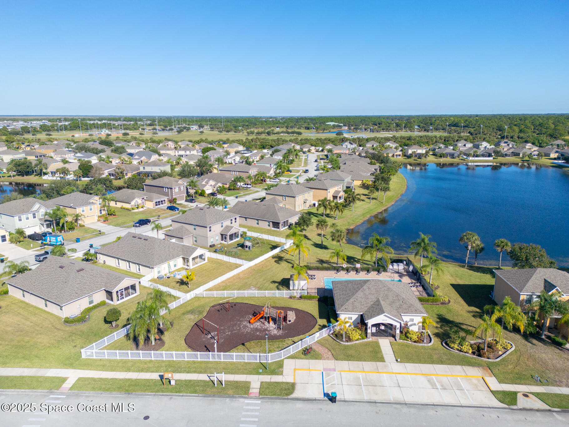 2389 Snapdragon Drive NW