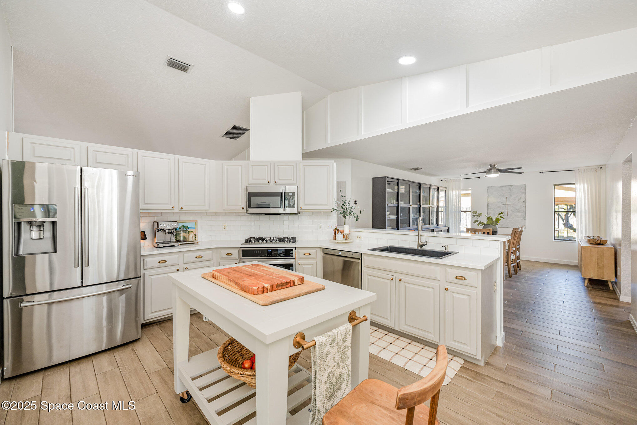 1765 Mallard Lake Road