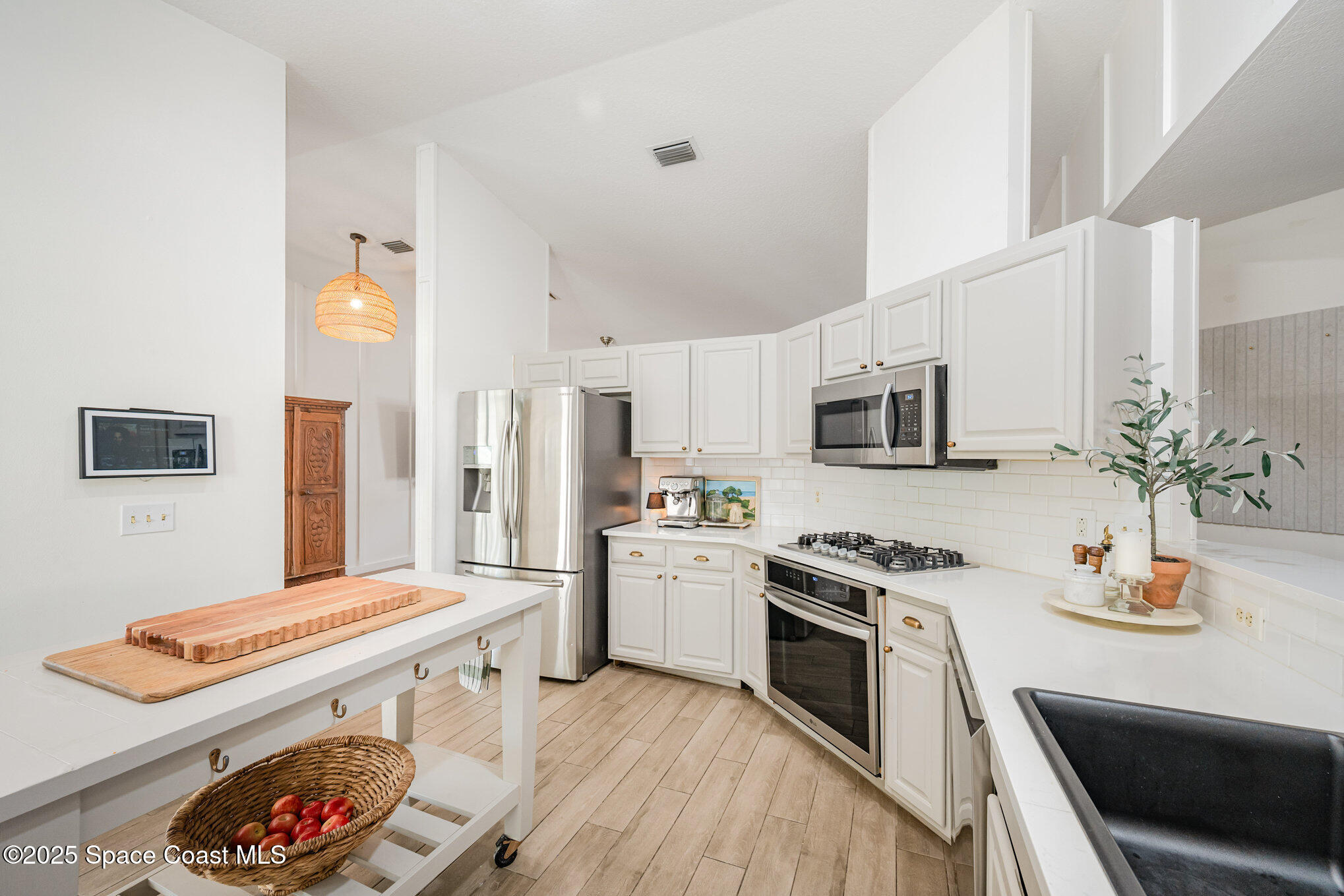 1765 Mallard Lake Road