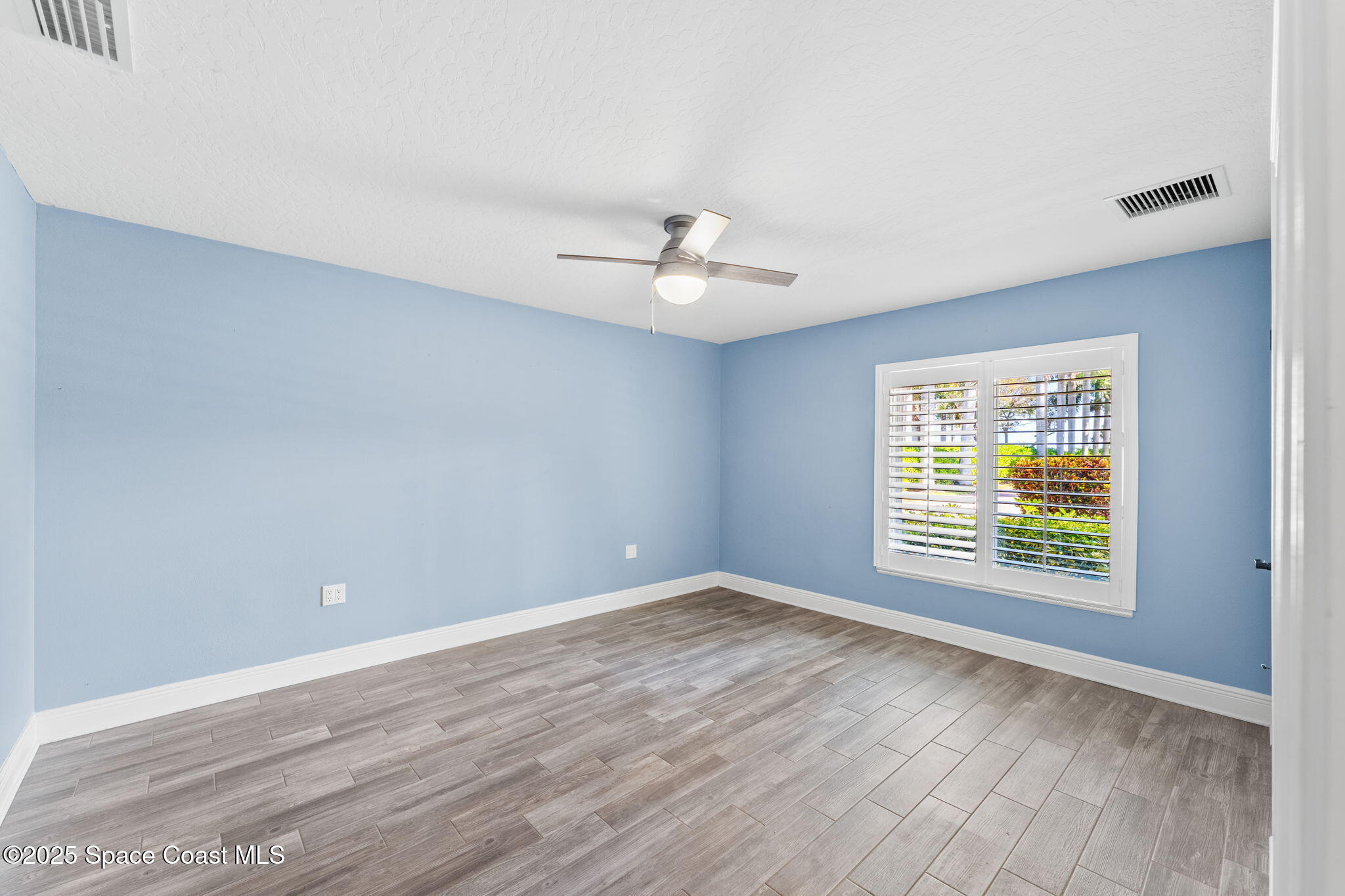 6215 S Tropical Trail