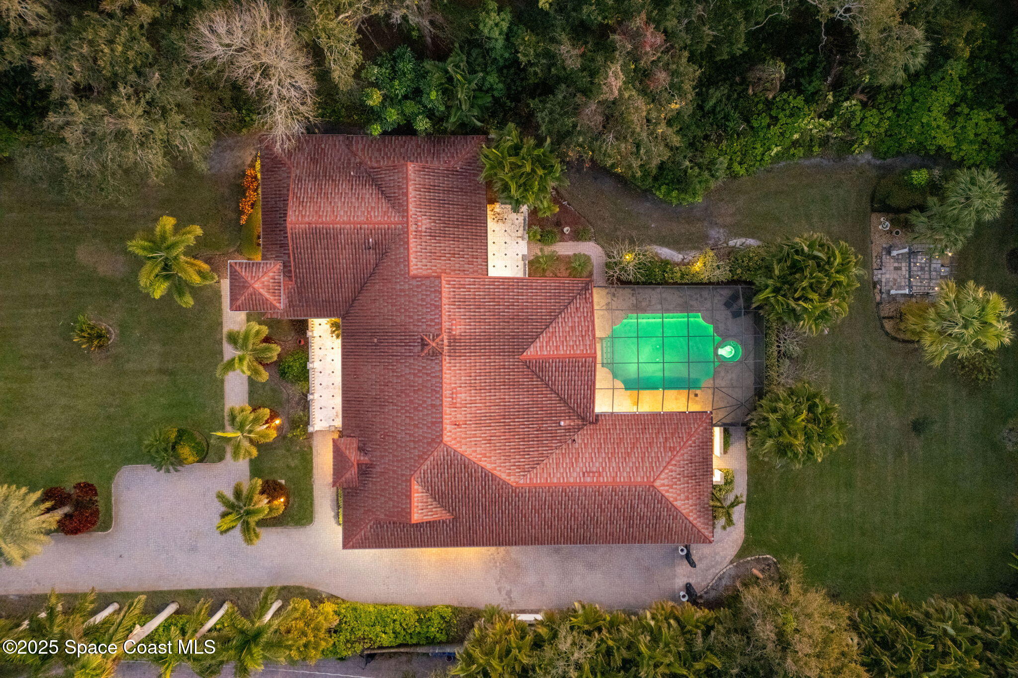 6215 S Tropical Trail