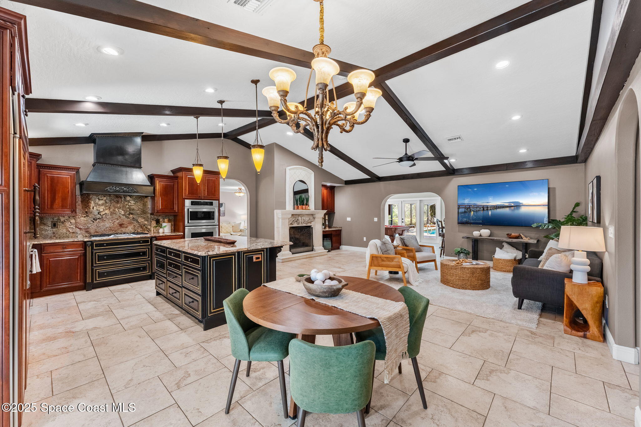 6215 S Tropical Trail