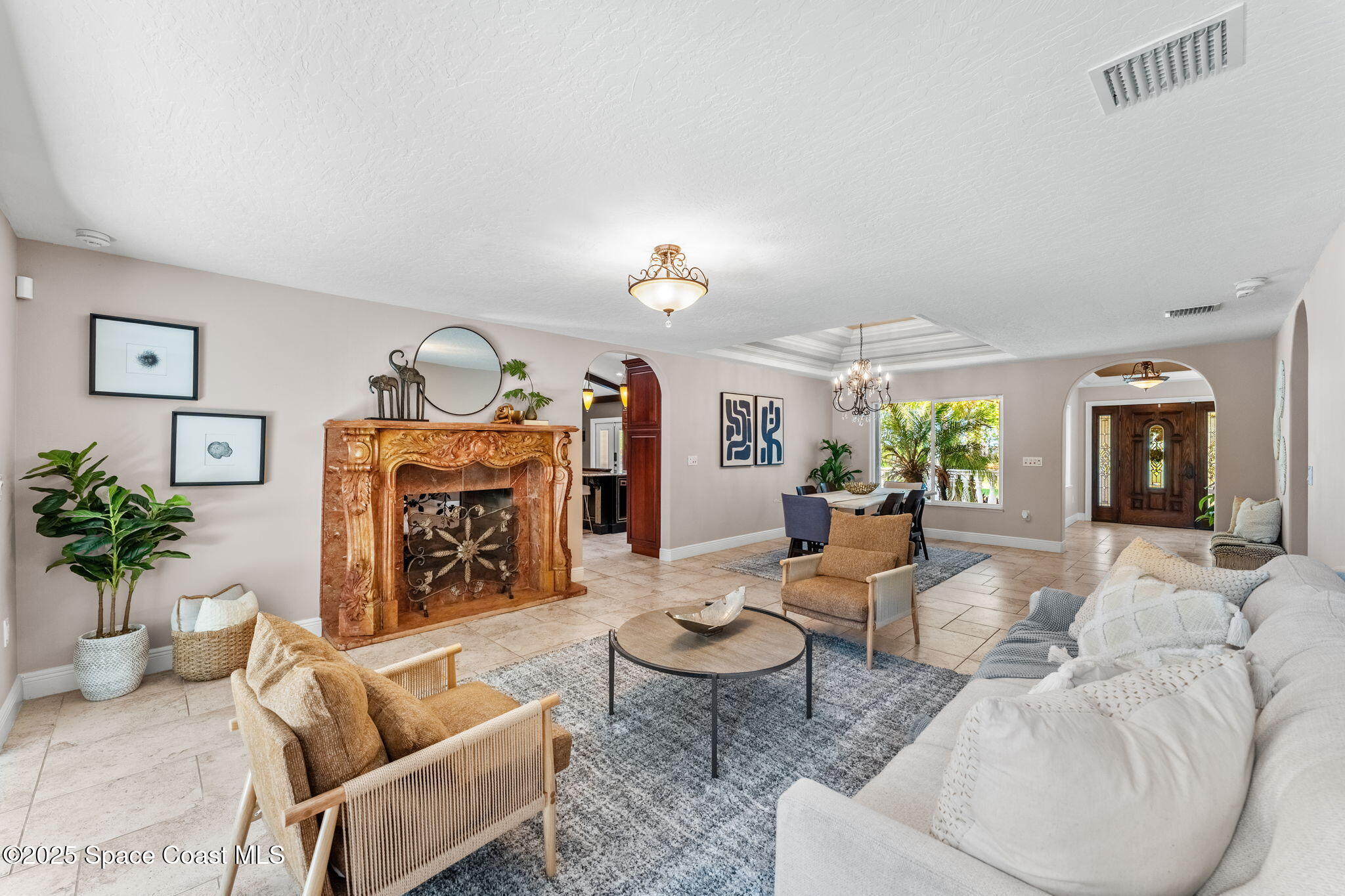 6215 S Tropical Trail