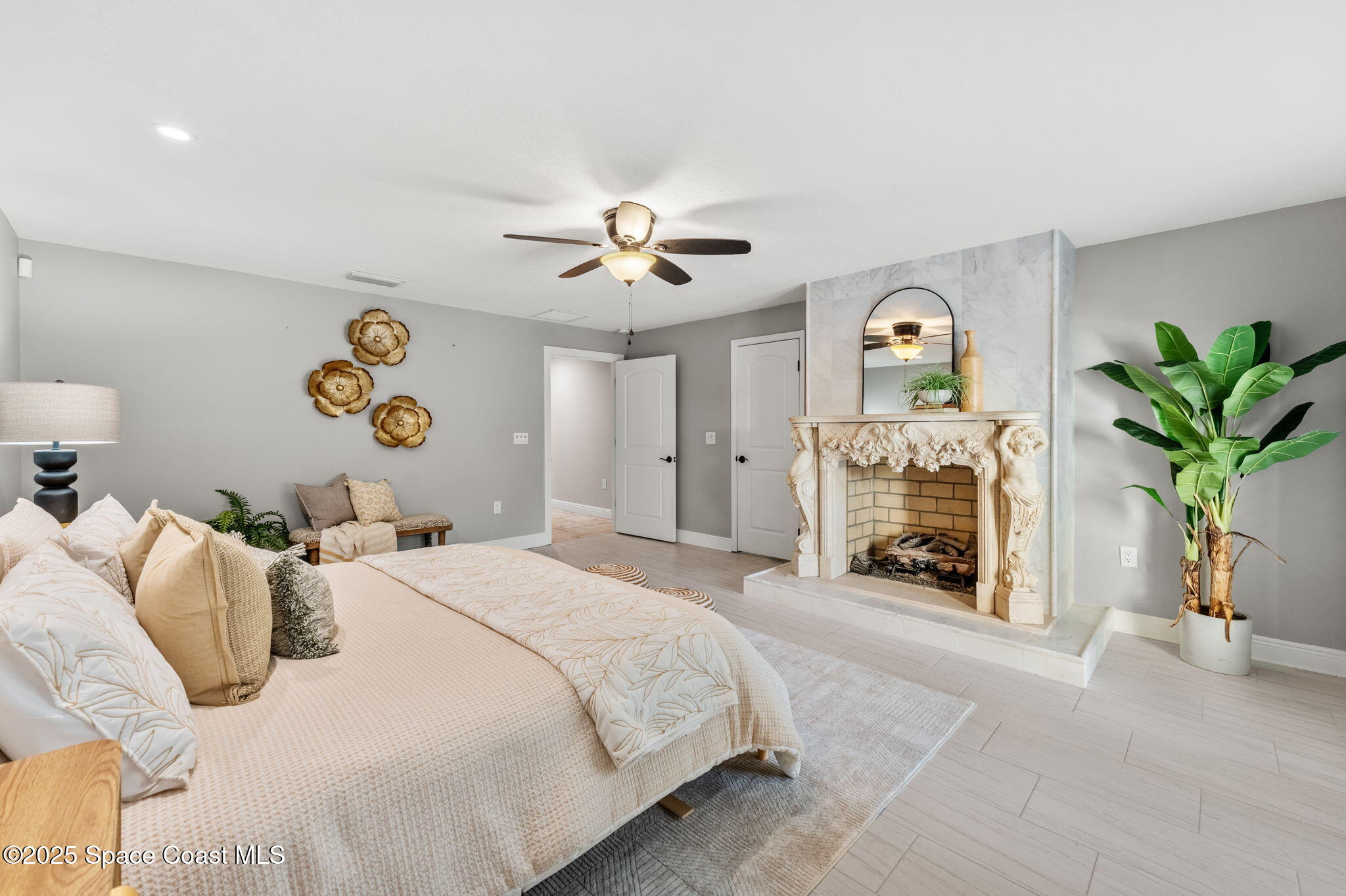 6215 S Tropical Trail