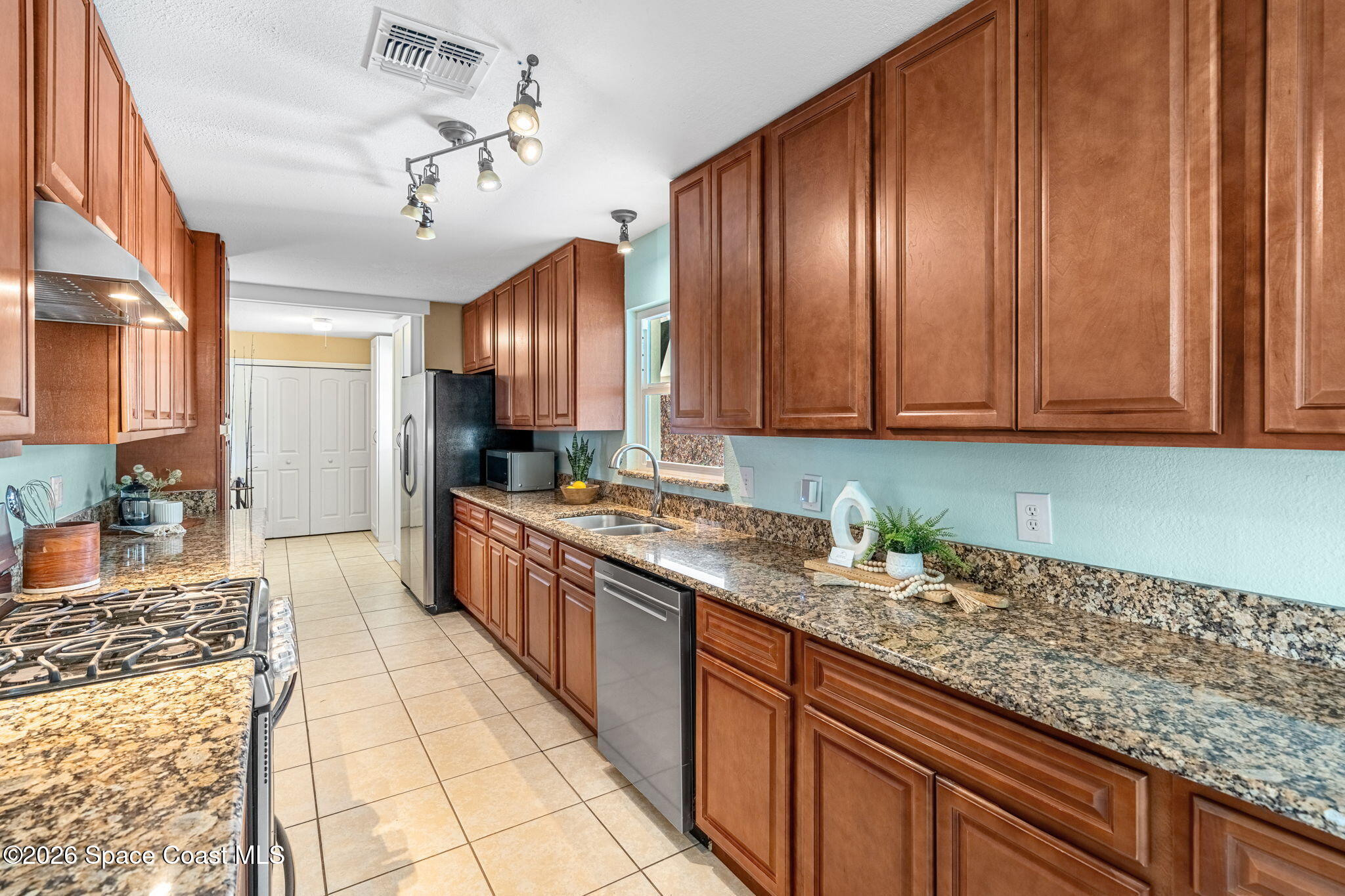 1623 E Central Avenue