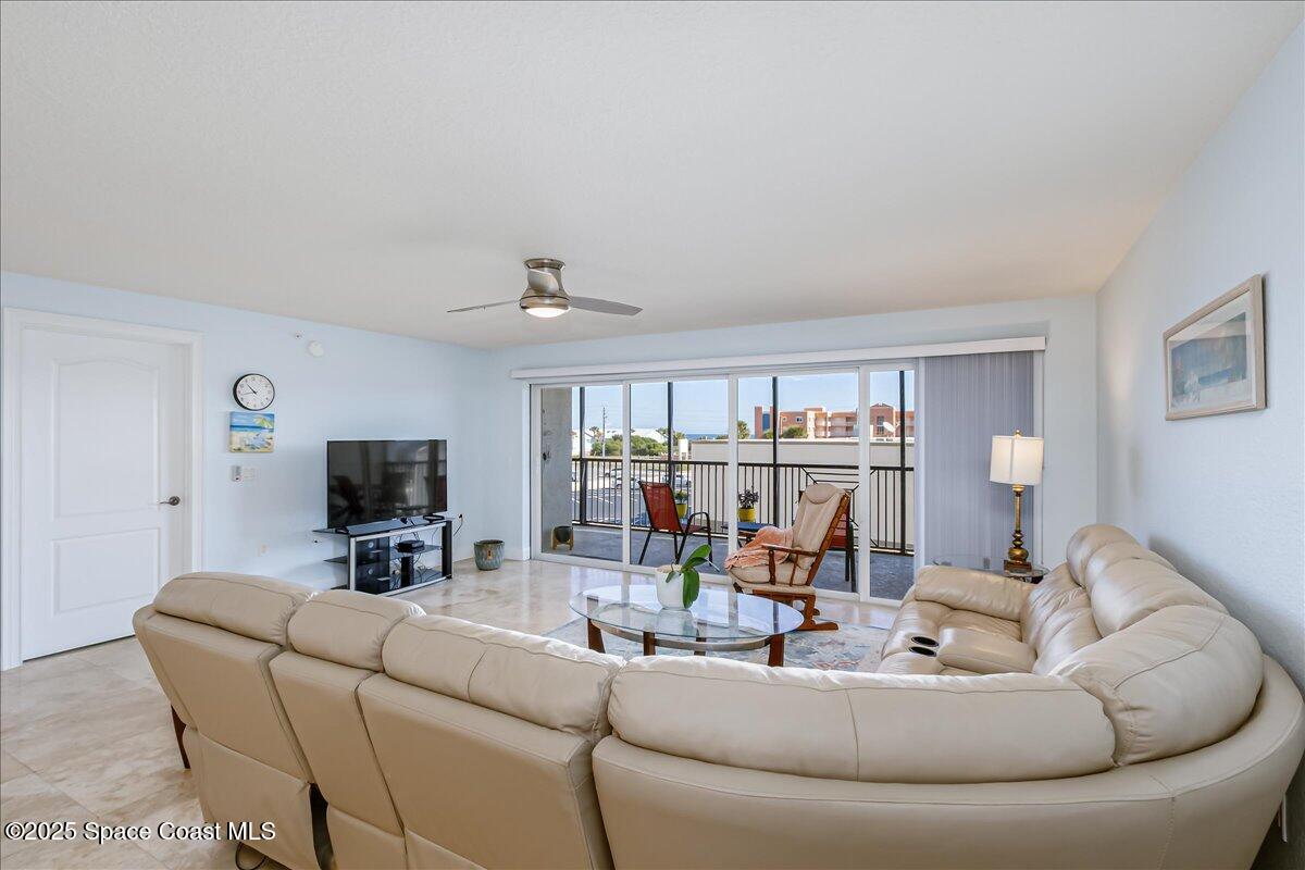 121 Lancha Circle 206