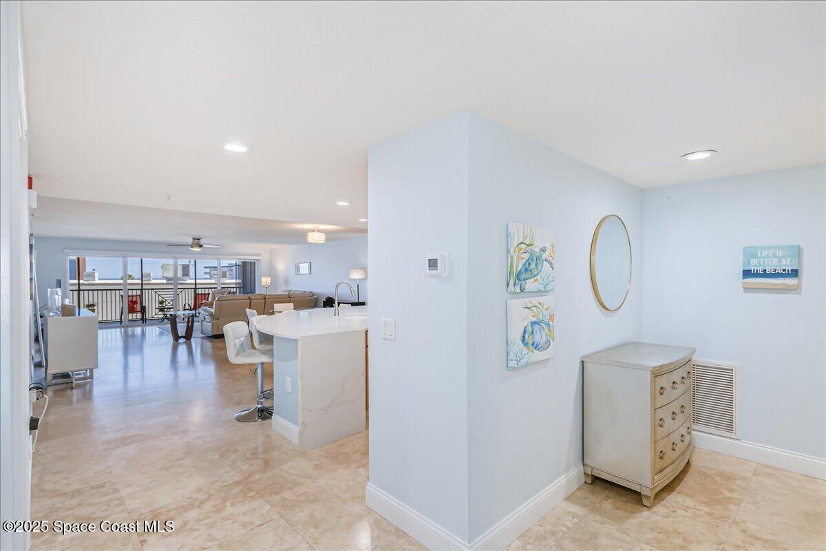 121 Lancha Circle 206