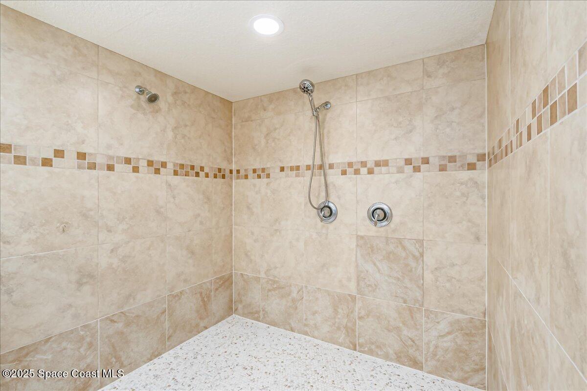 121 Lancha Circle 206