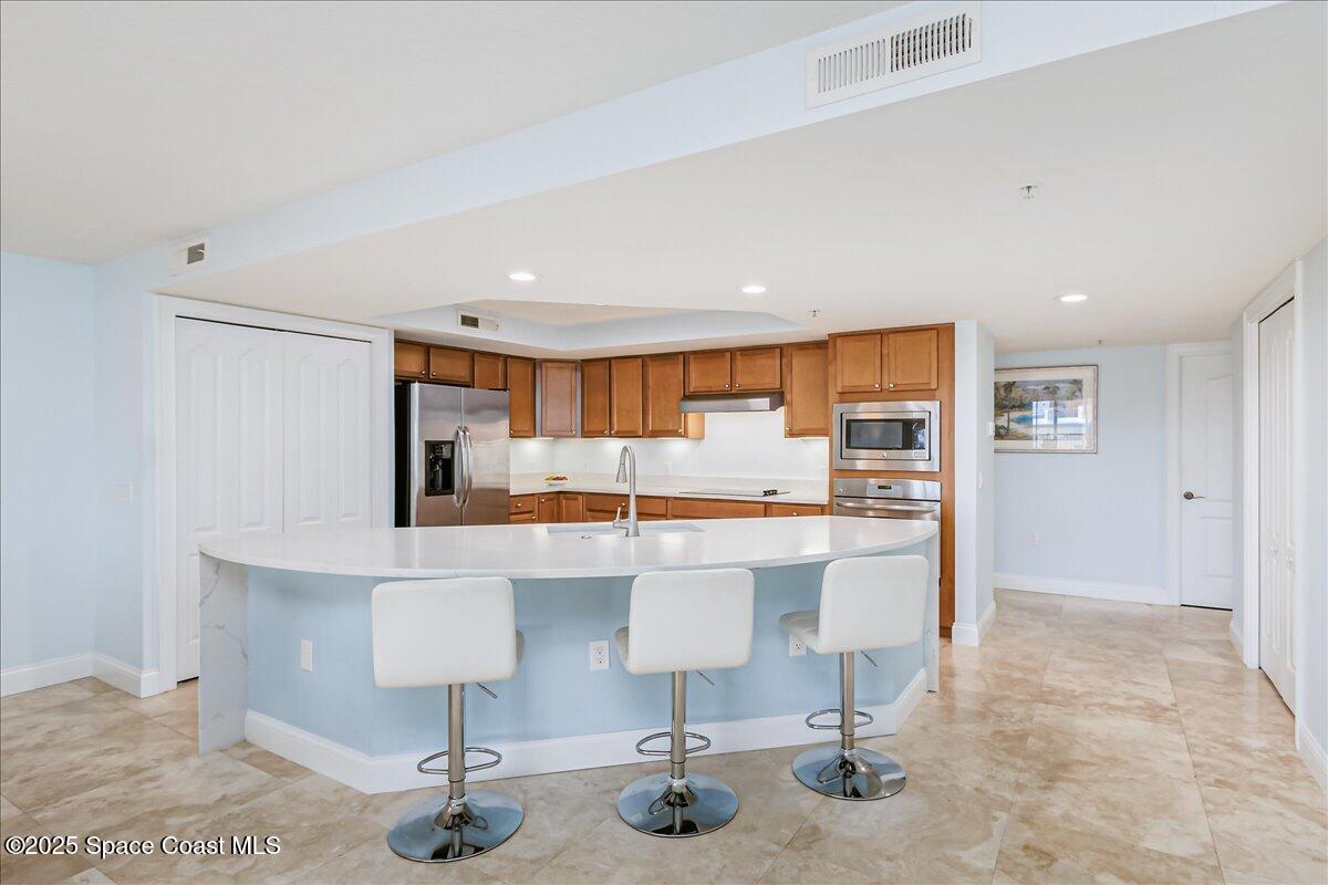 121 Lancha Circle 206