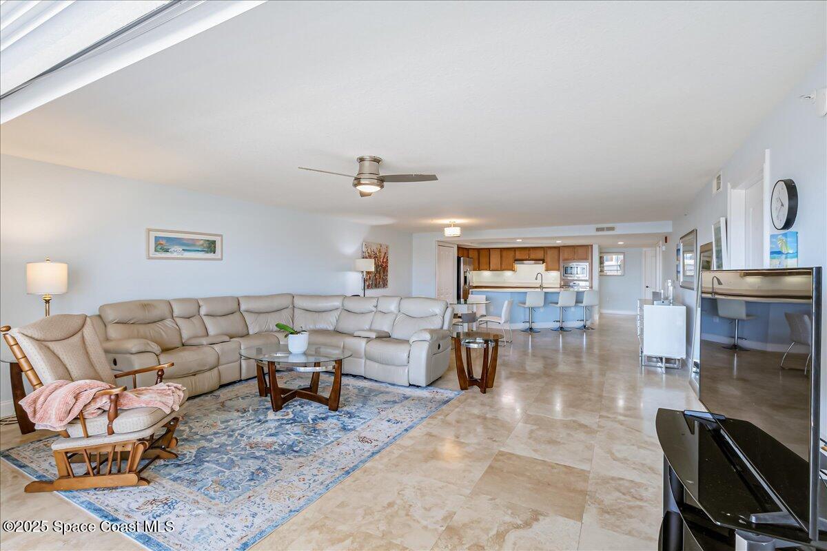 121 Lancha Circle 206