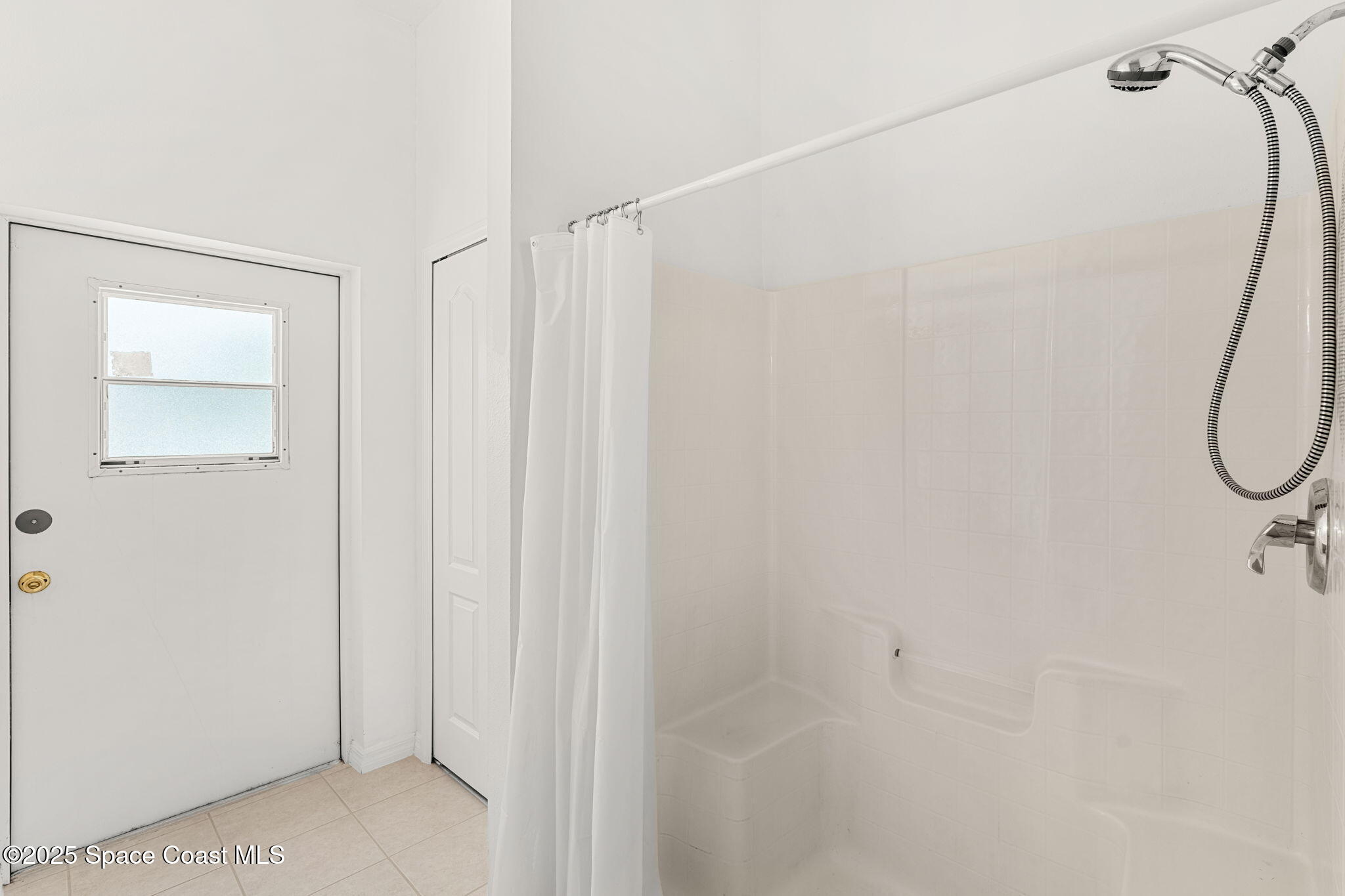 1947 Windbrook Drive SE