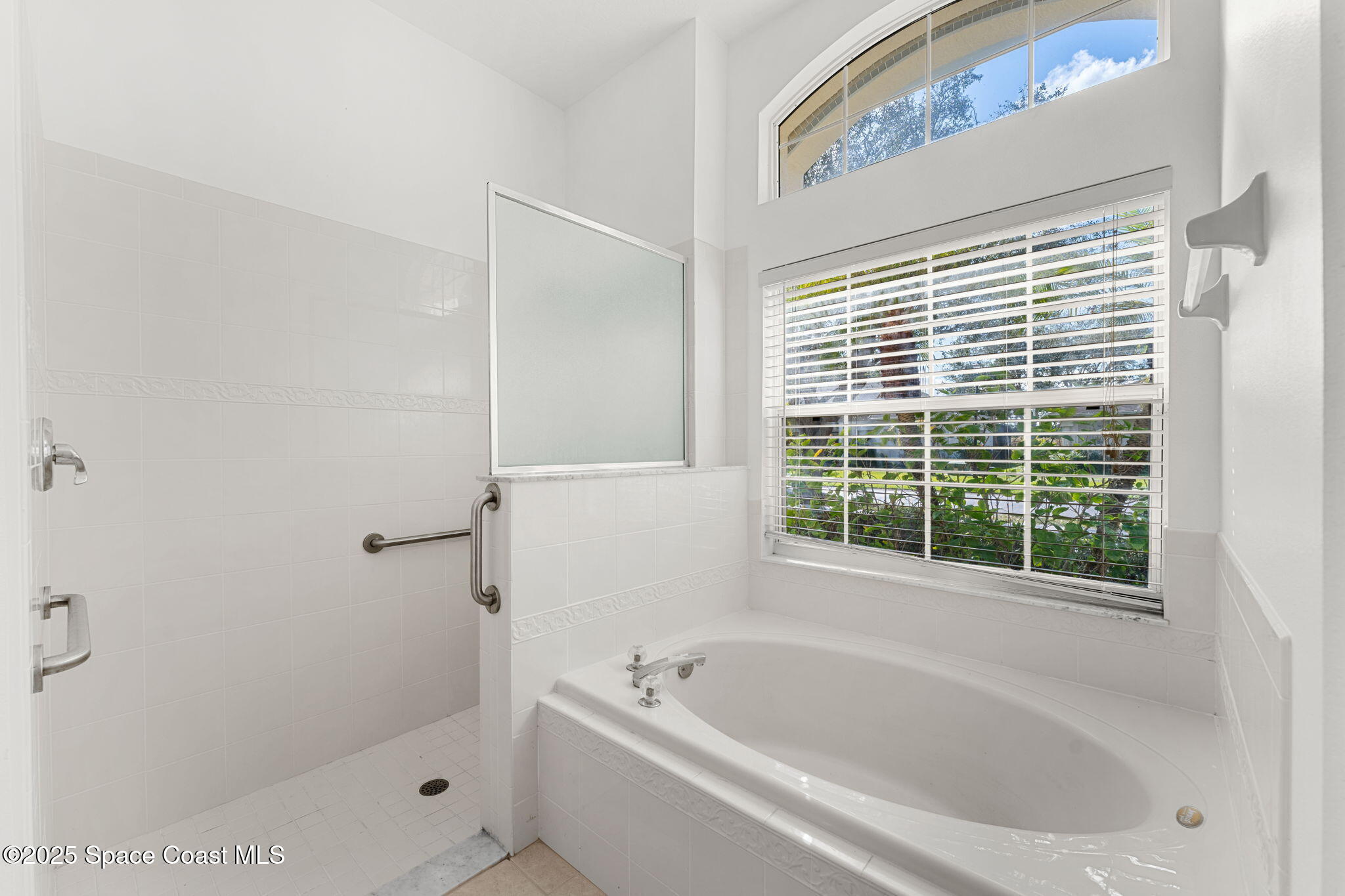 1947 Windbrook Drive SE