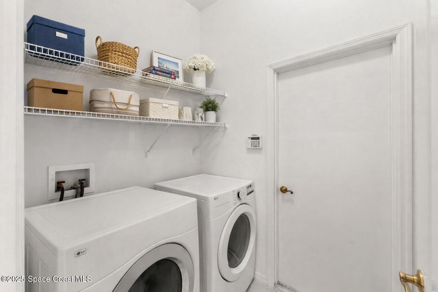 1947 Windbrook Drive SE