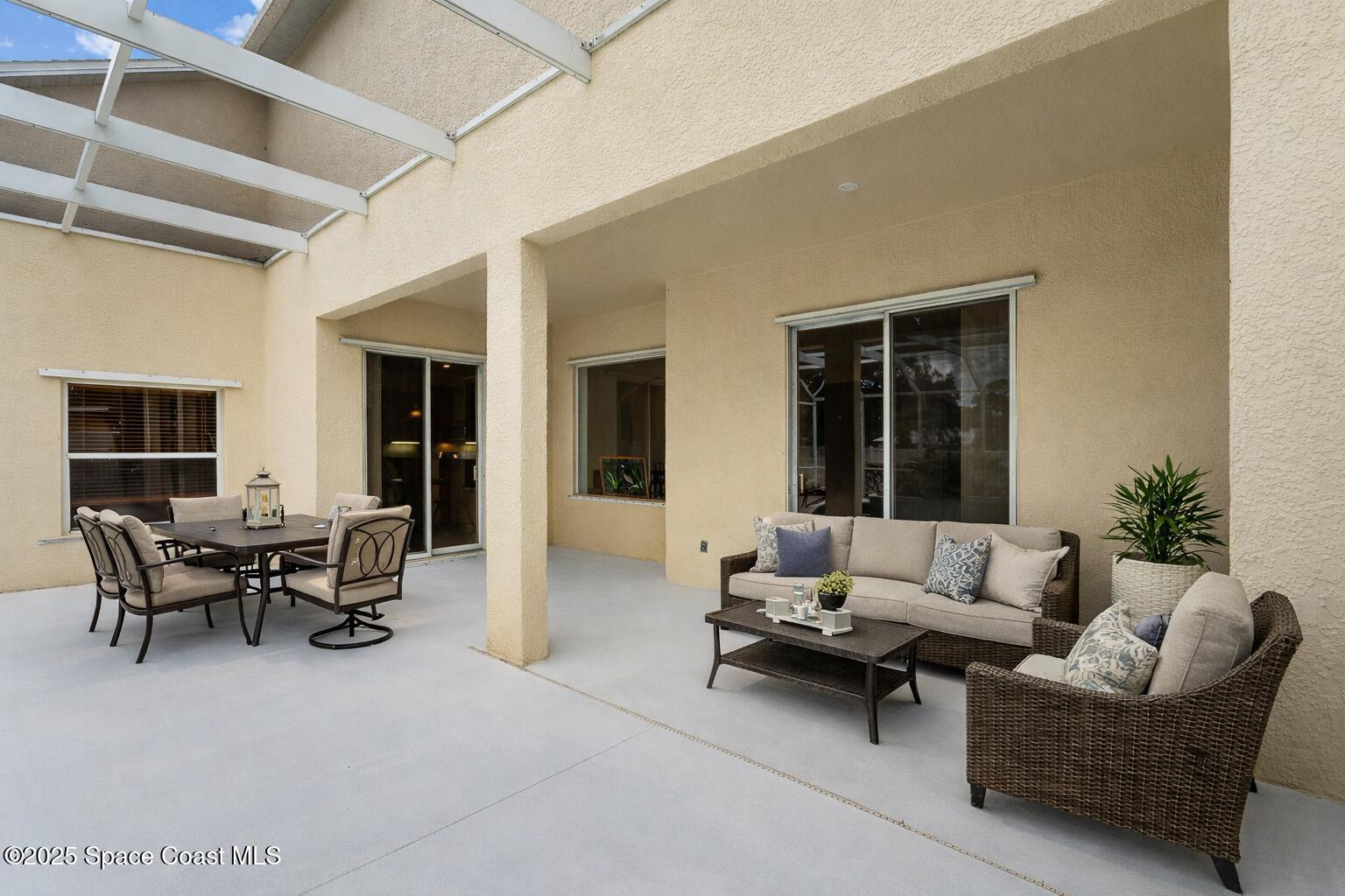 1947 Windbrook Drive SE