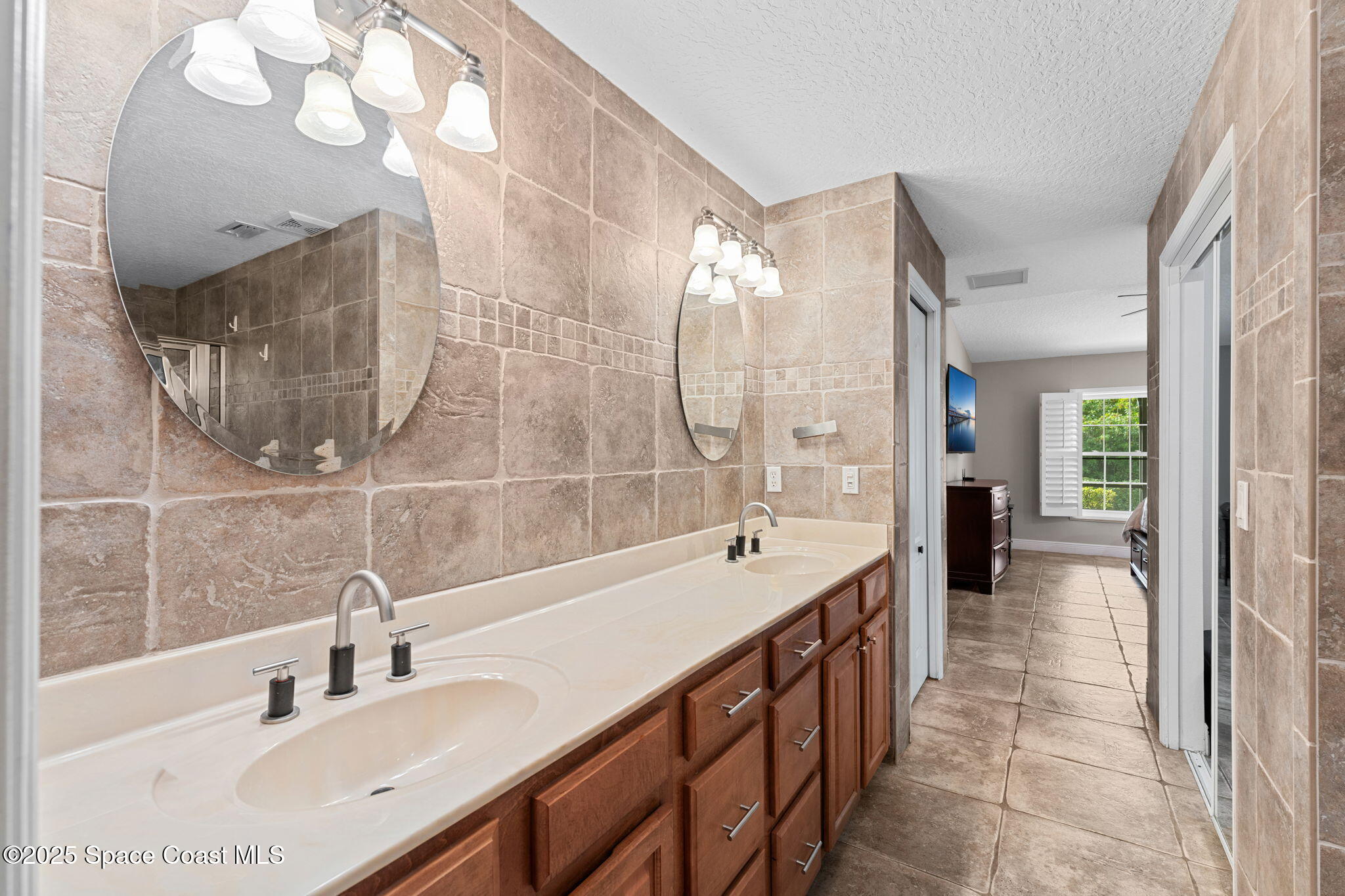 2593 Sykes Creek Drive