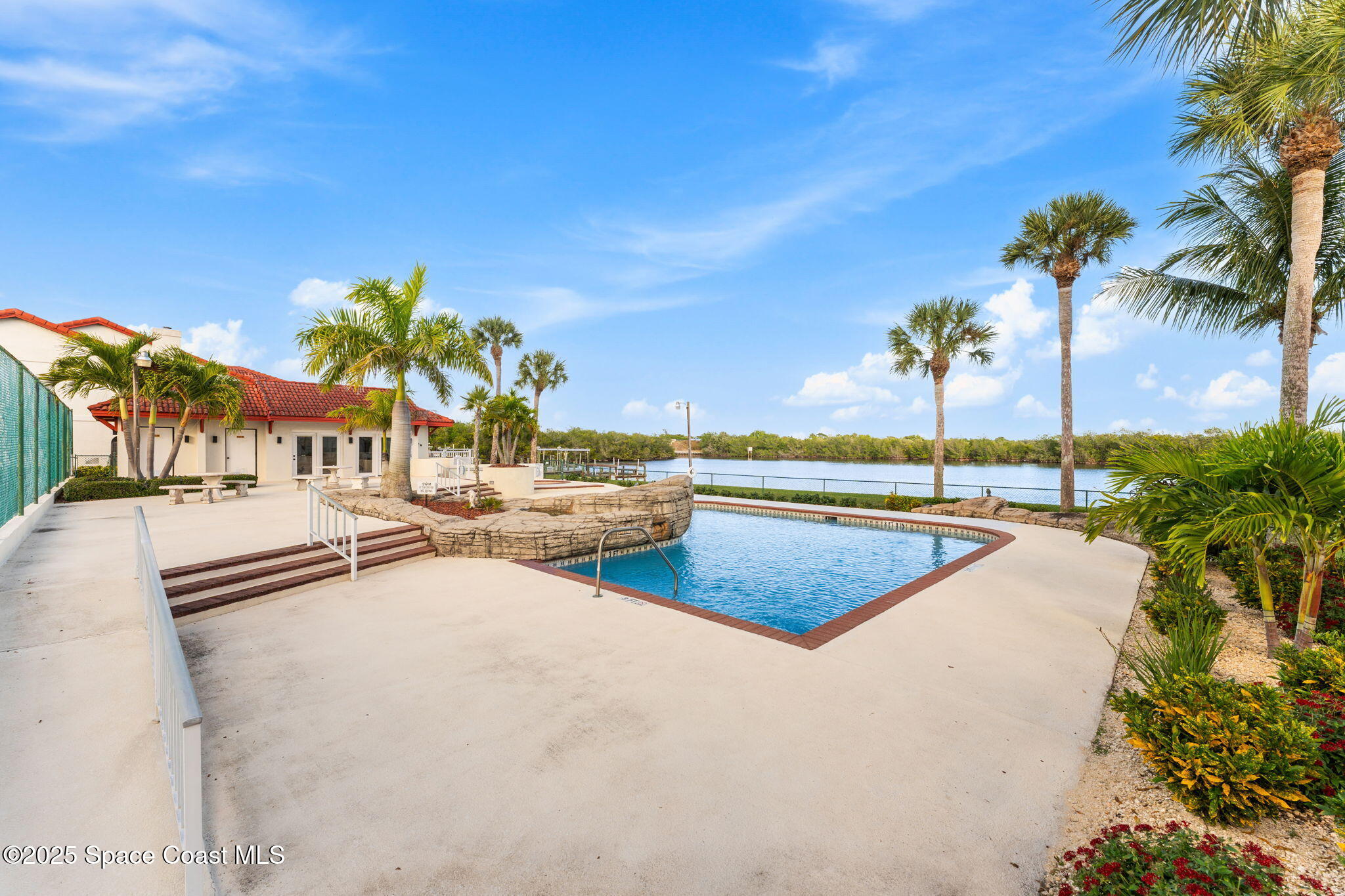 2593 Sykes Creek Drive