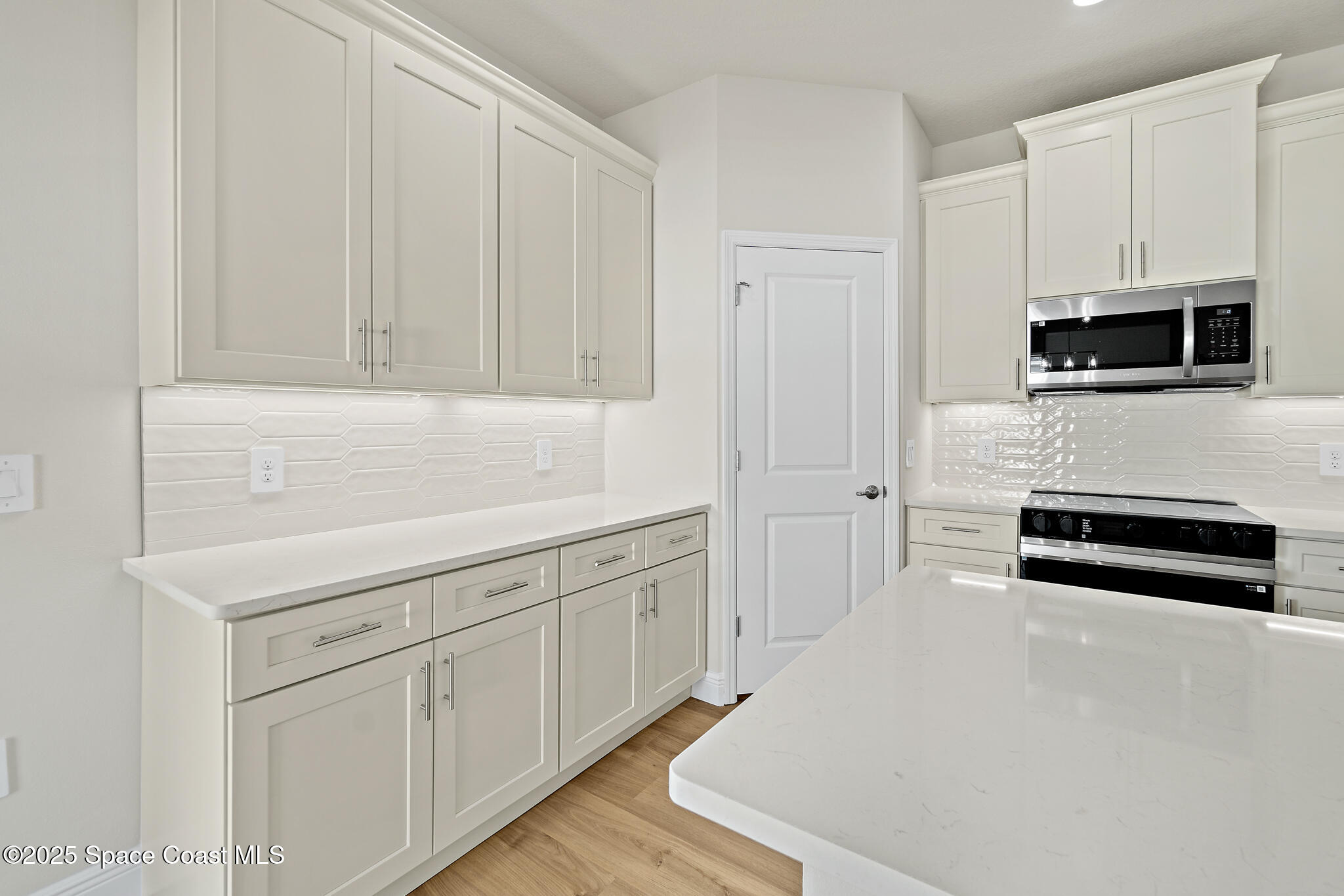 2357 Hagoplan Avenue SW