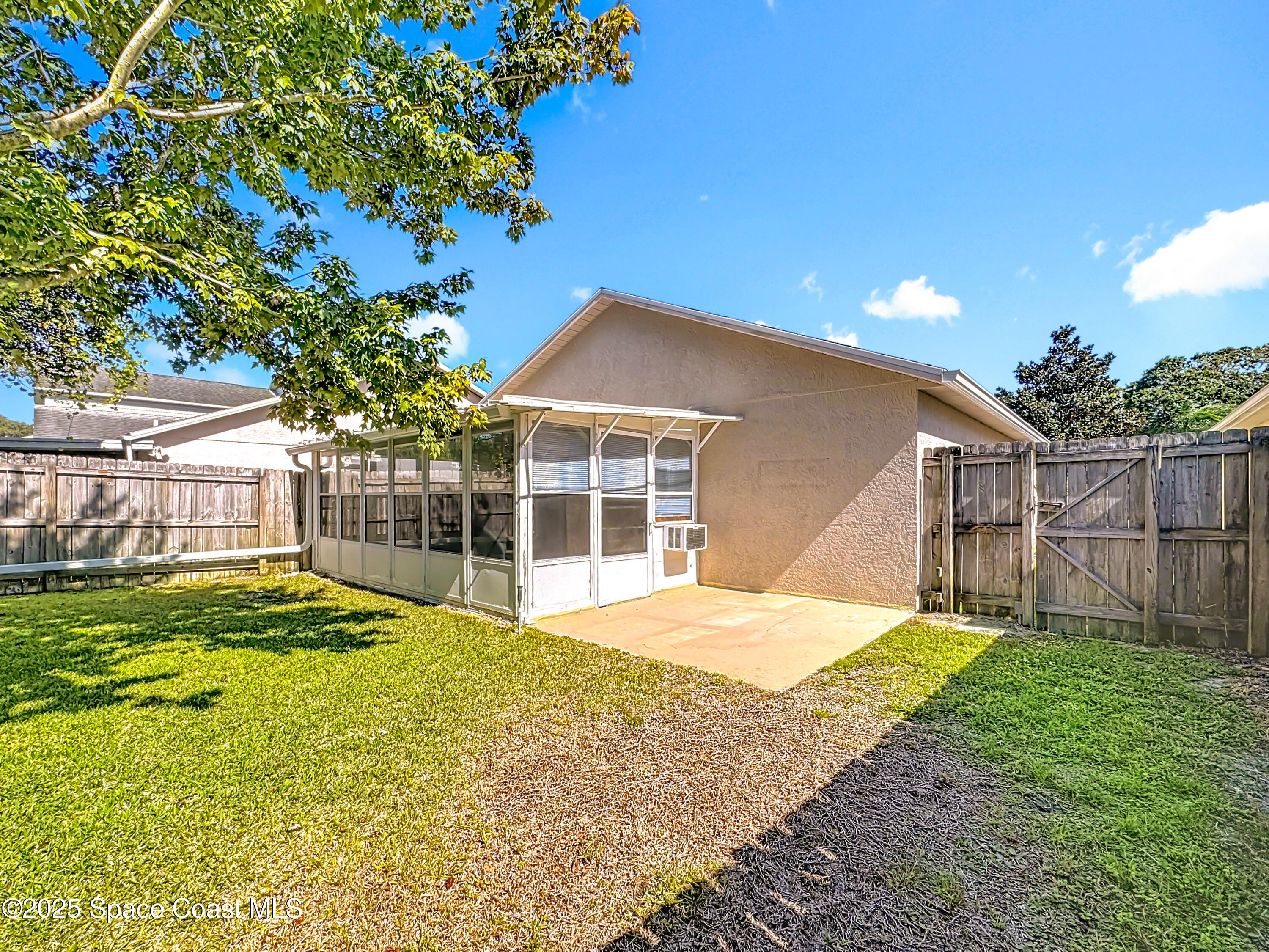 3033 Dunhill Drive