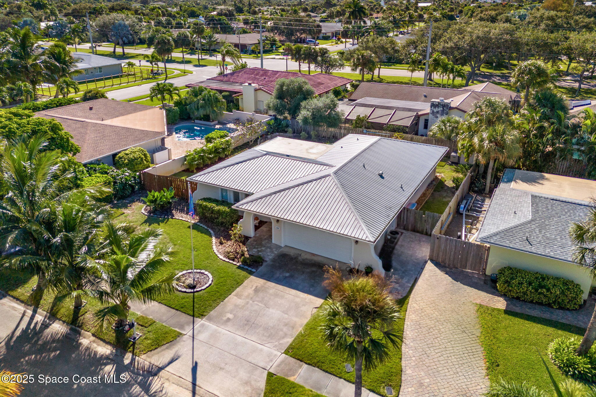 509 W Amherst Circle