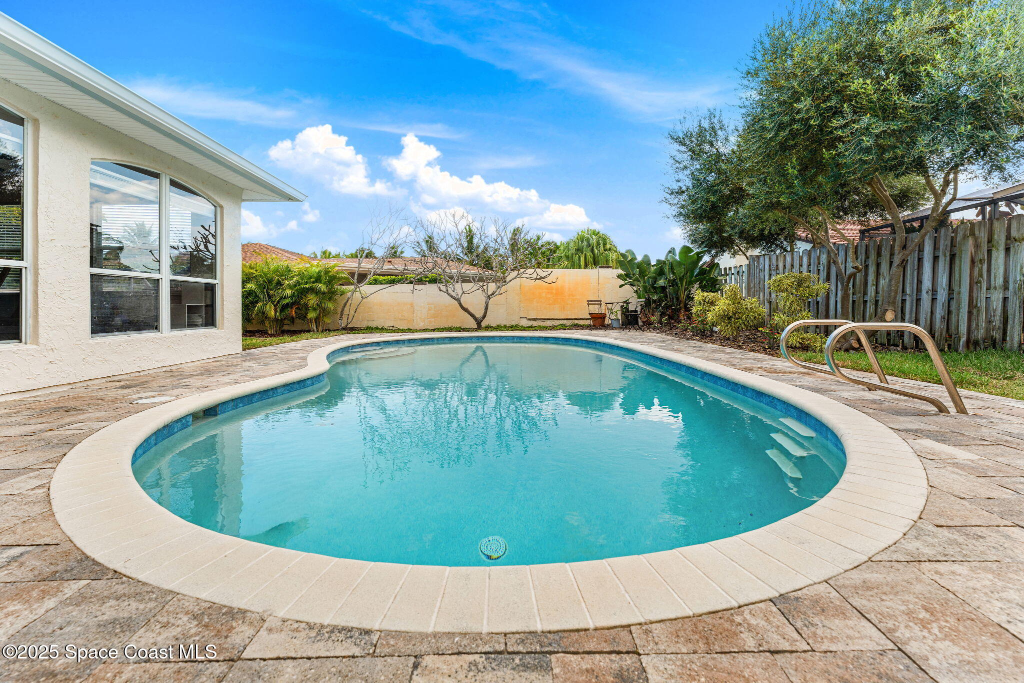 509 W Amherst Circle