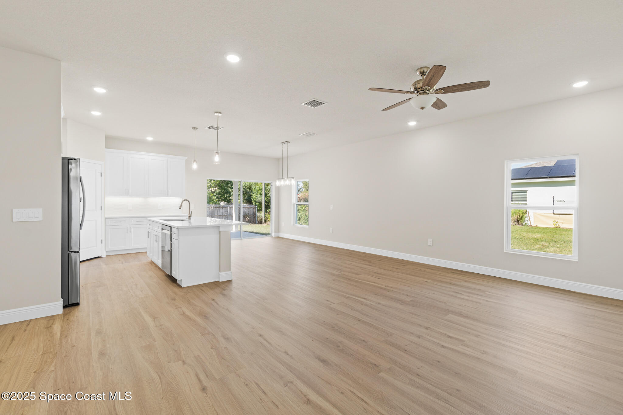 366 San Filippo Drive SE