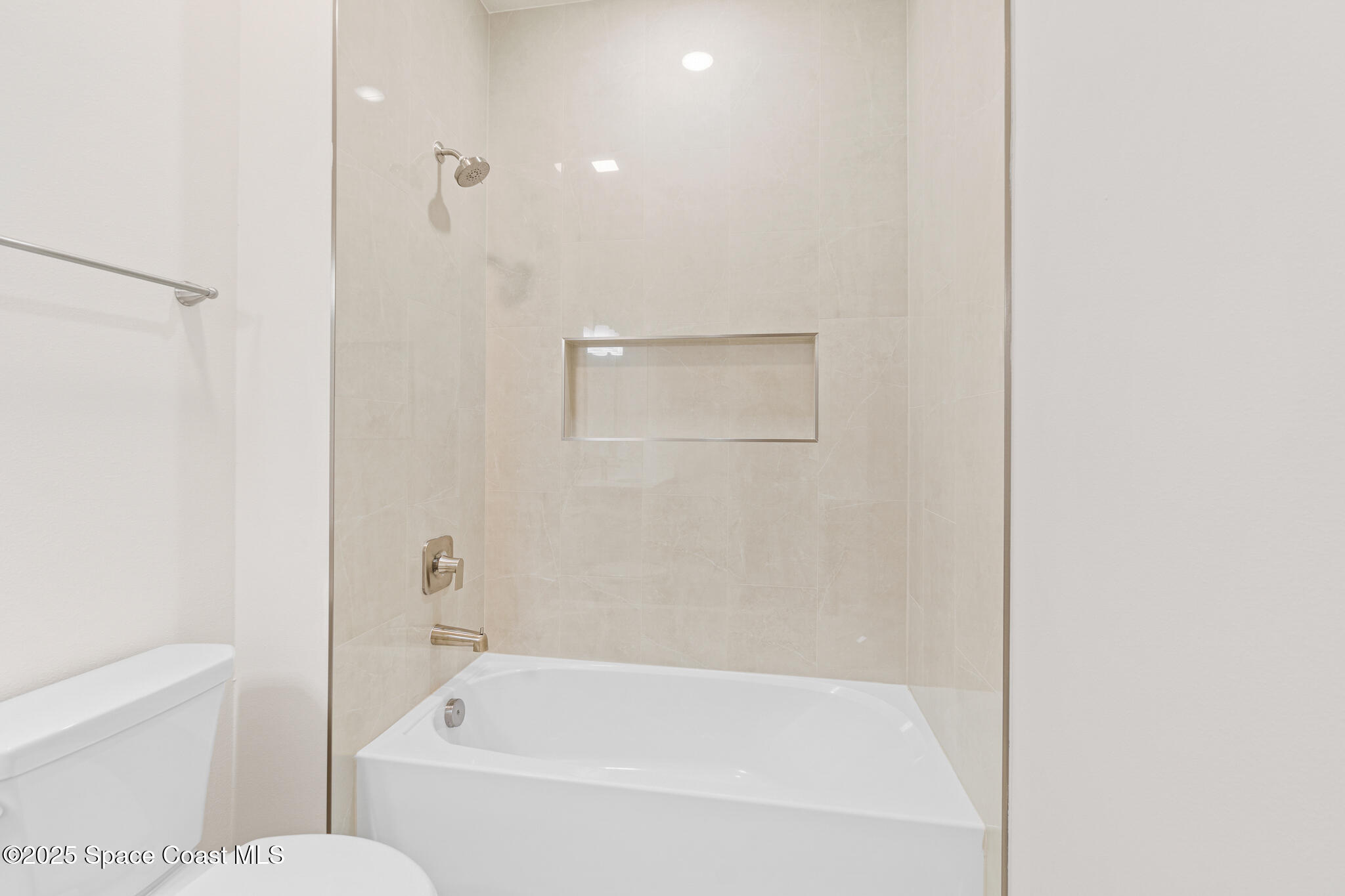 366 San Filippo Drive SE