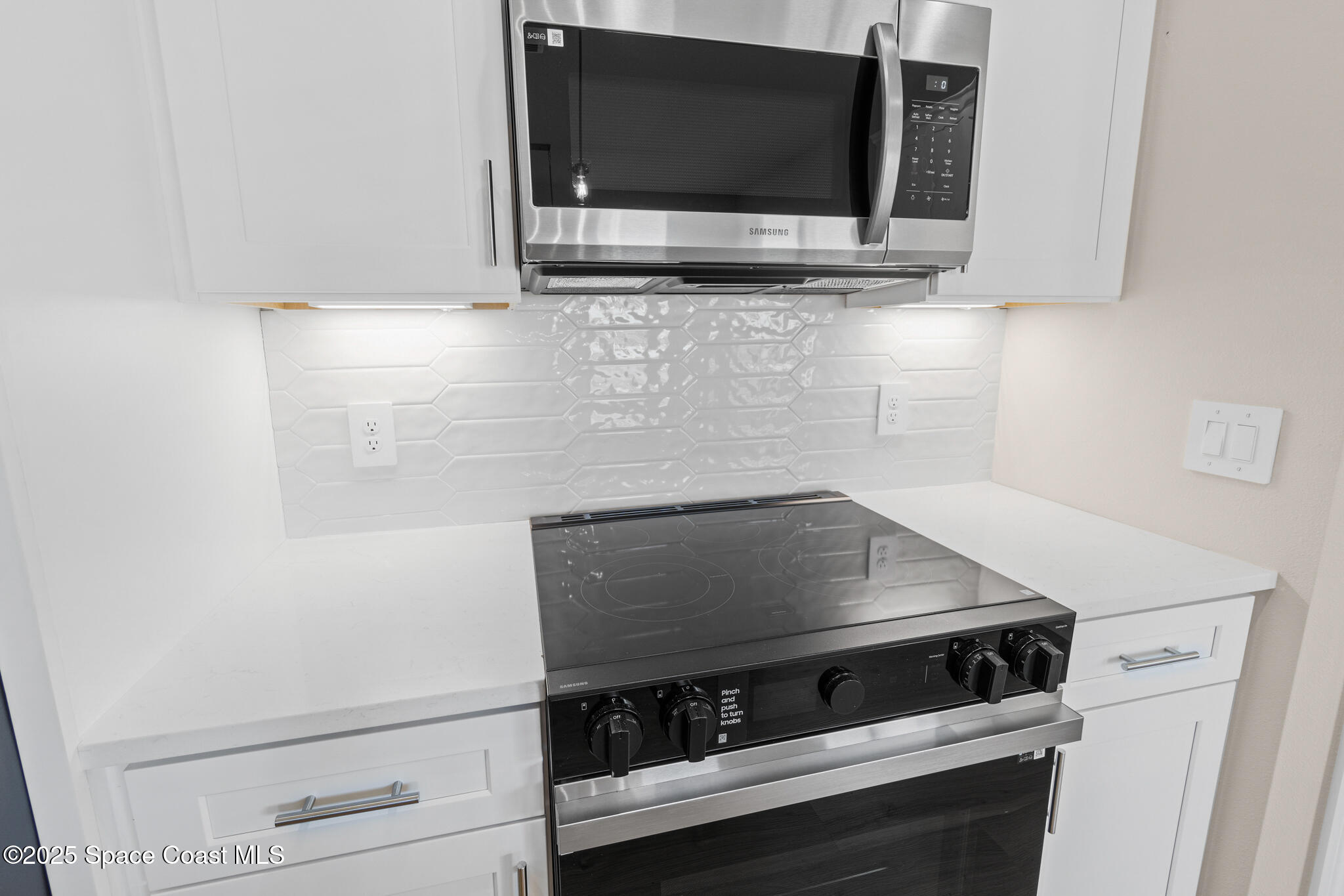 366 San Filippo Drive SE