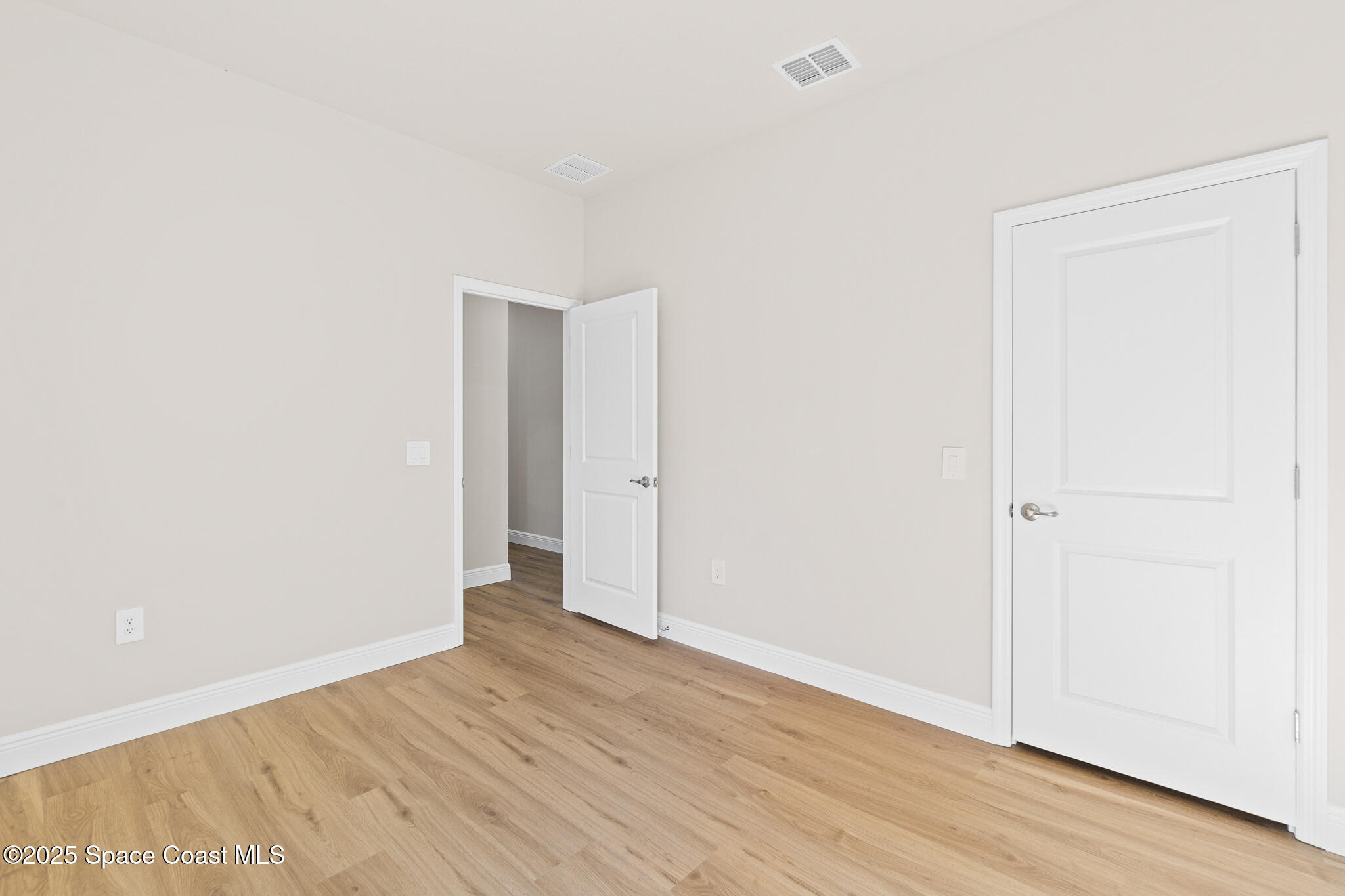 366 San Filippo Drive SE