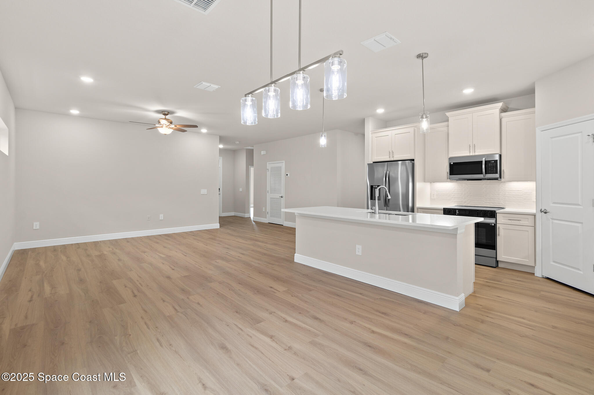 874 Cornelia Avenue SE