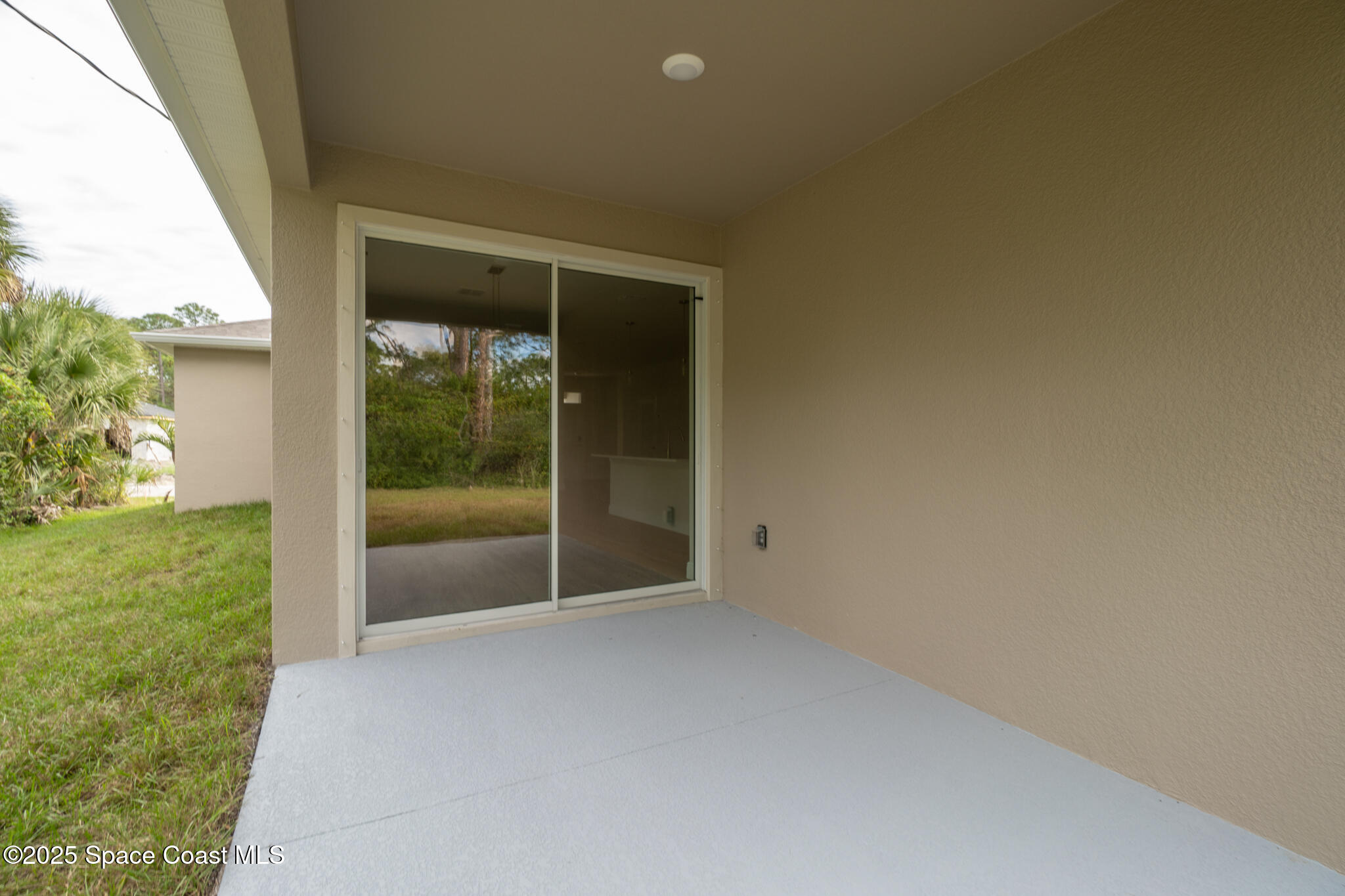 874 Cornelia Avenue SE