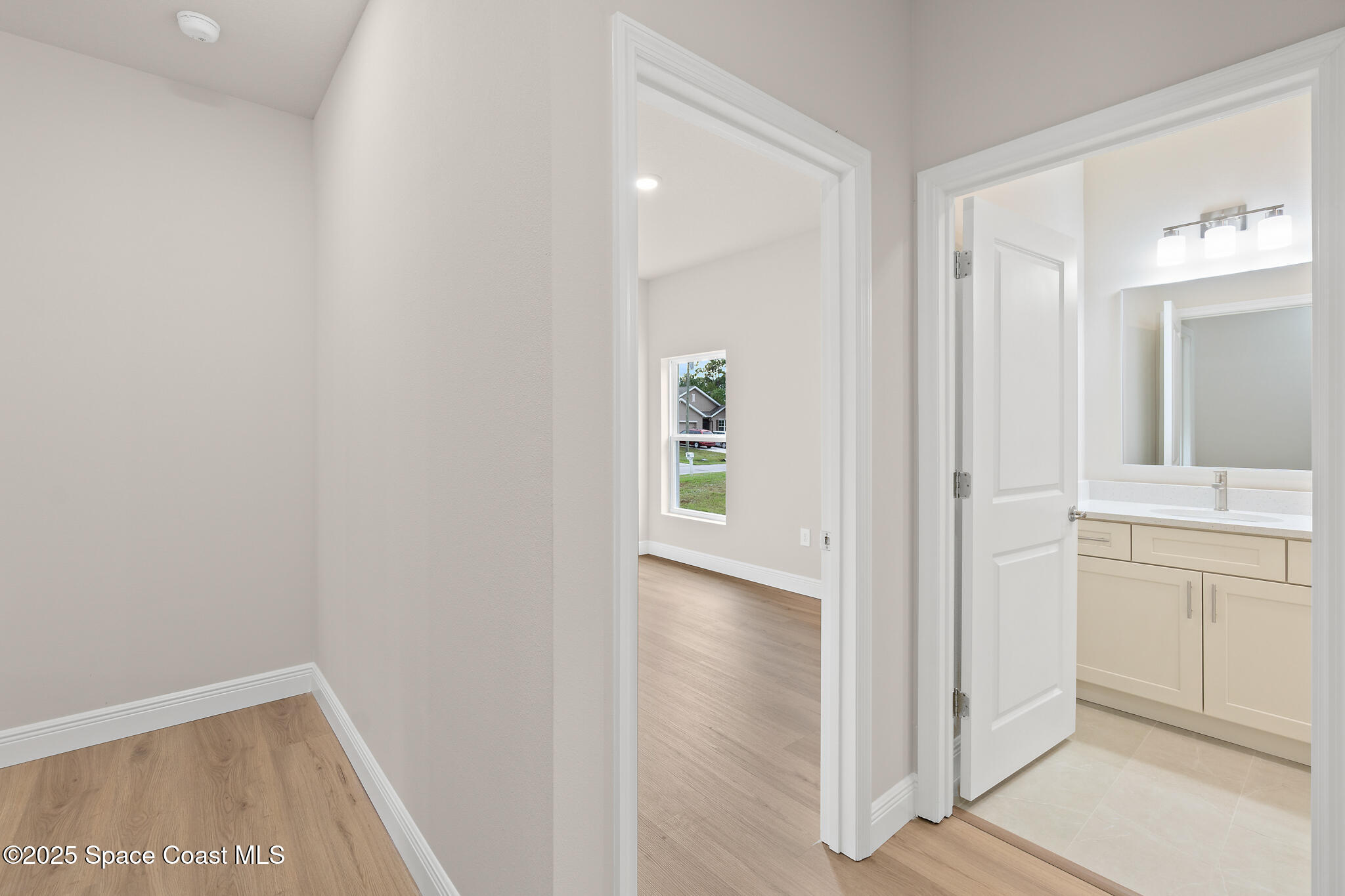 874 Cornelia Avenue SE