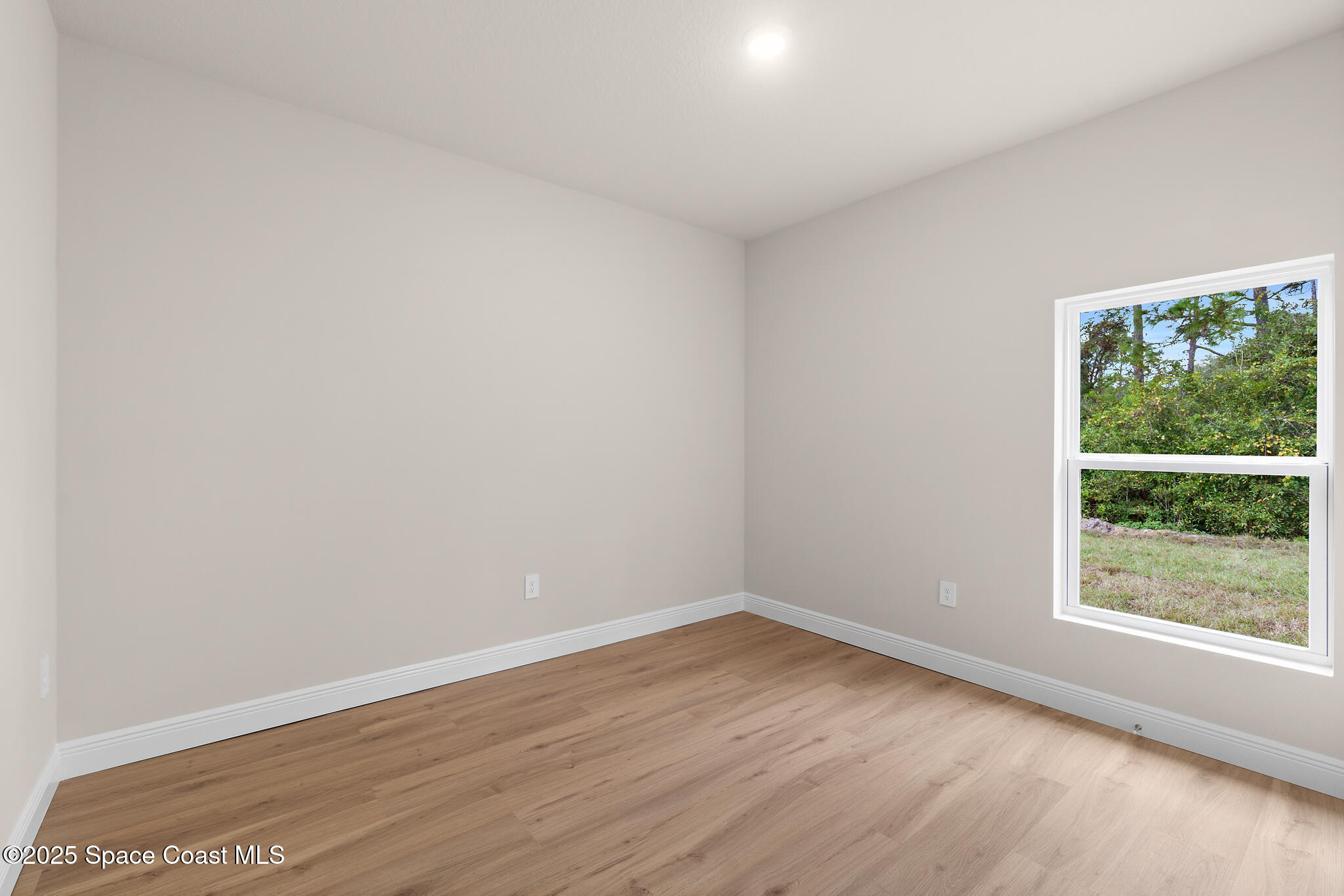 874 Cornelia Avenue SE