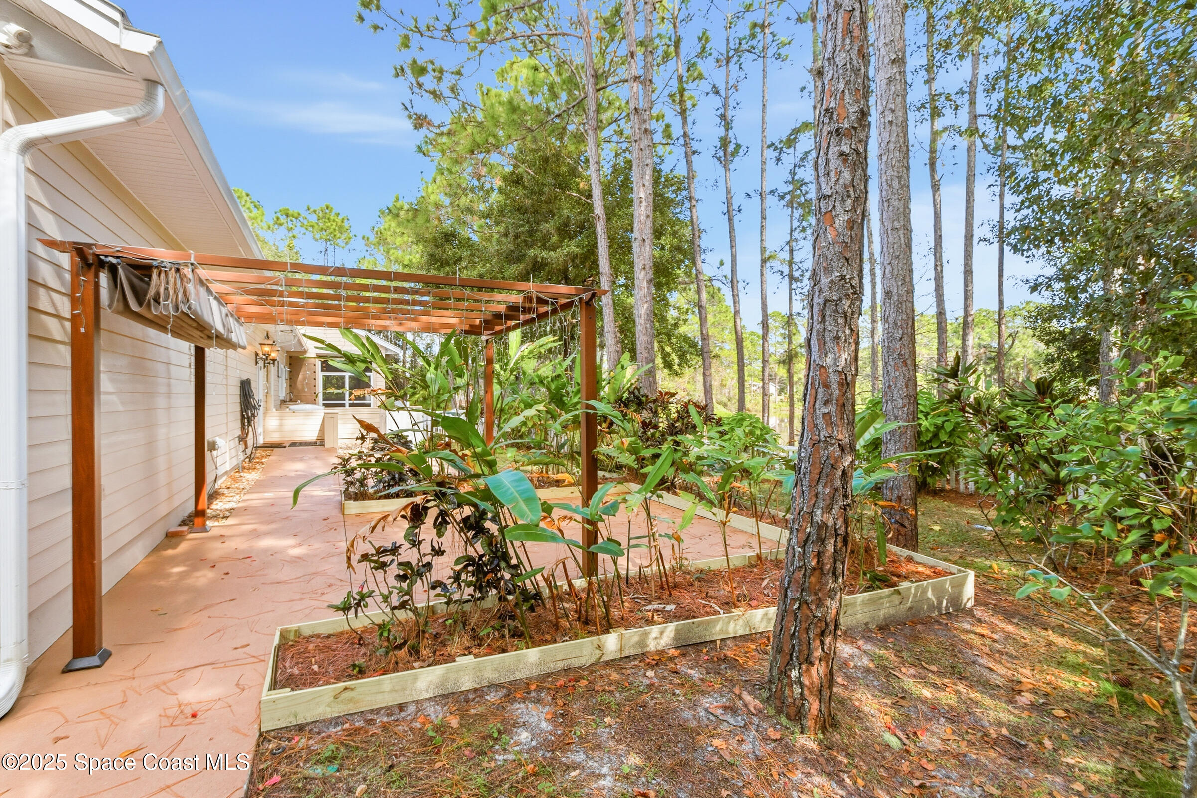 5430 Amy Way
