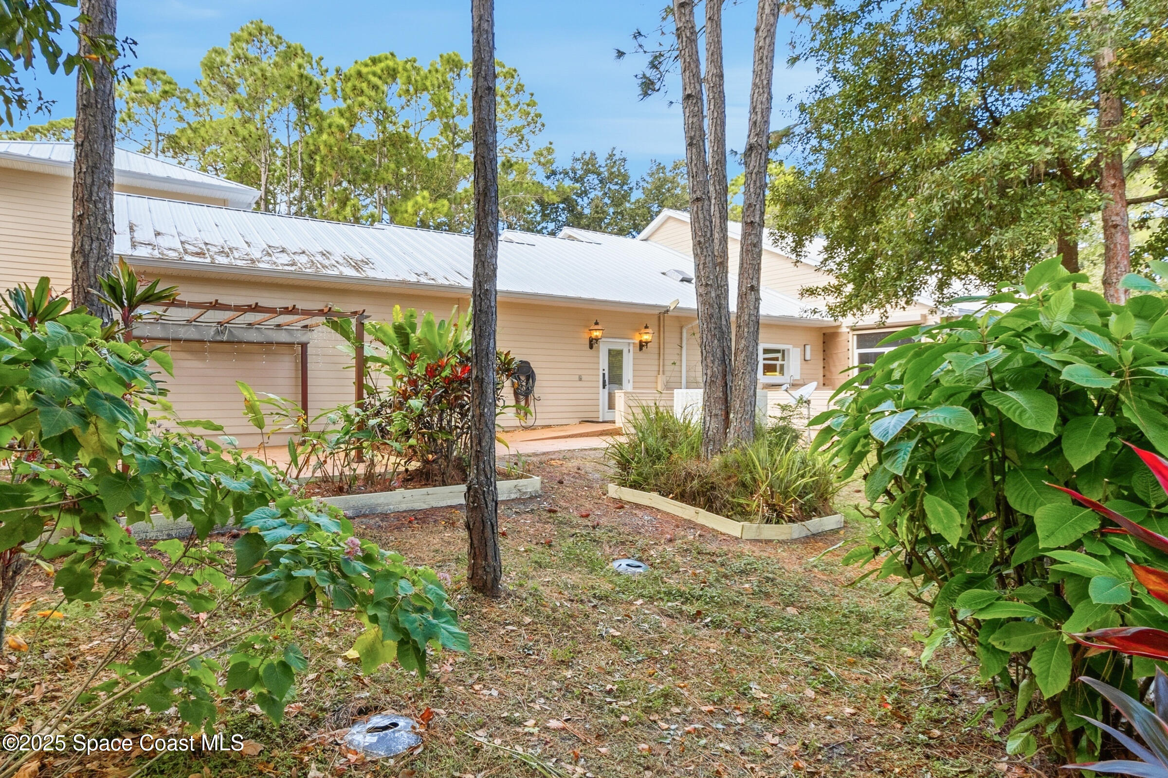 5430 Amy Way