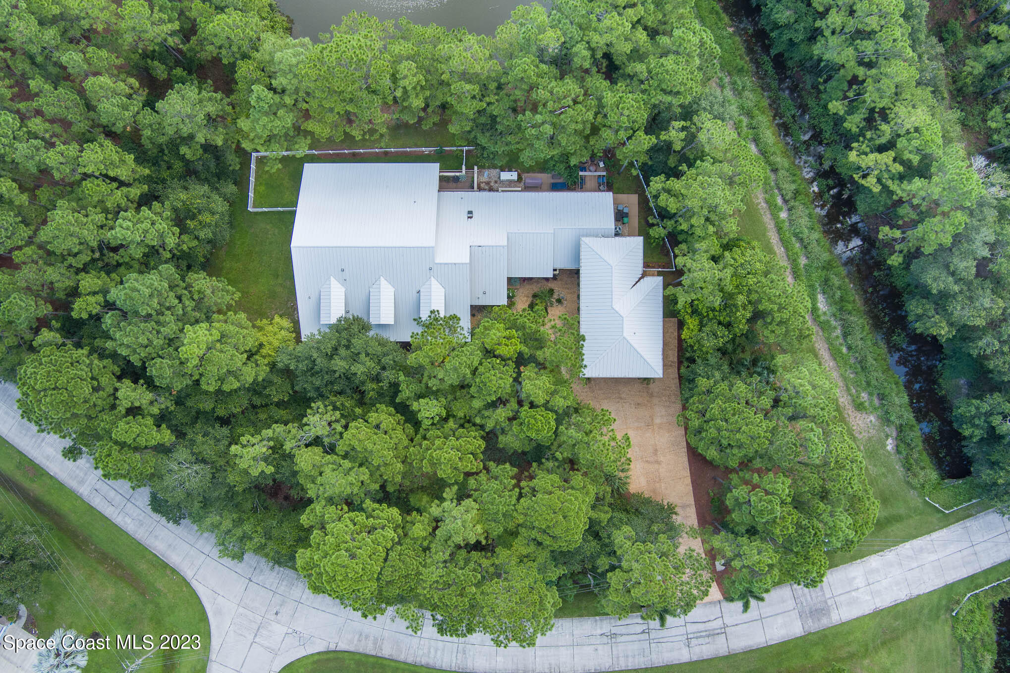 5430 Amy Way