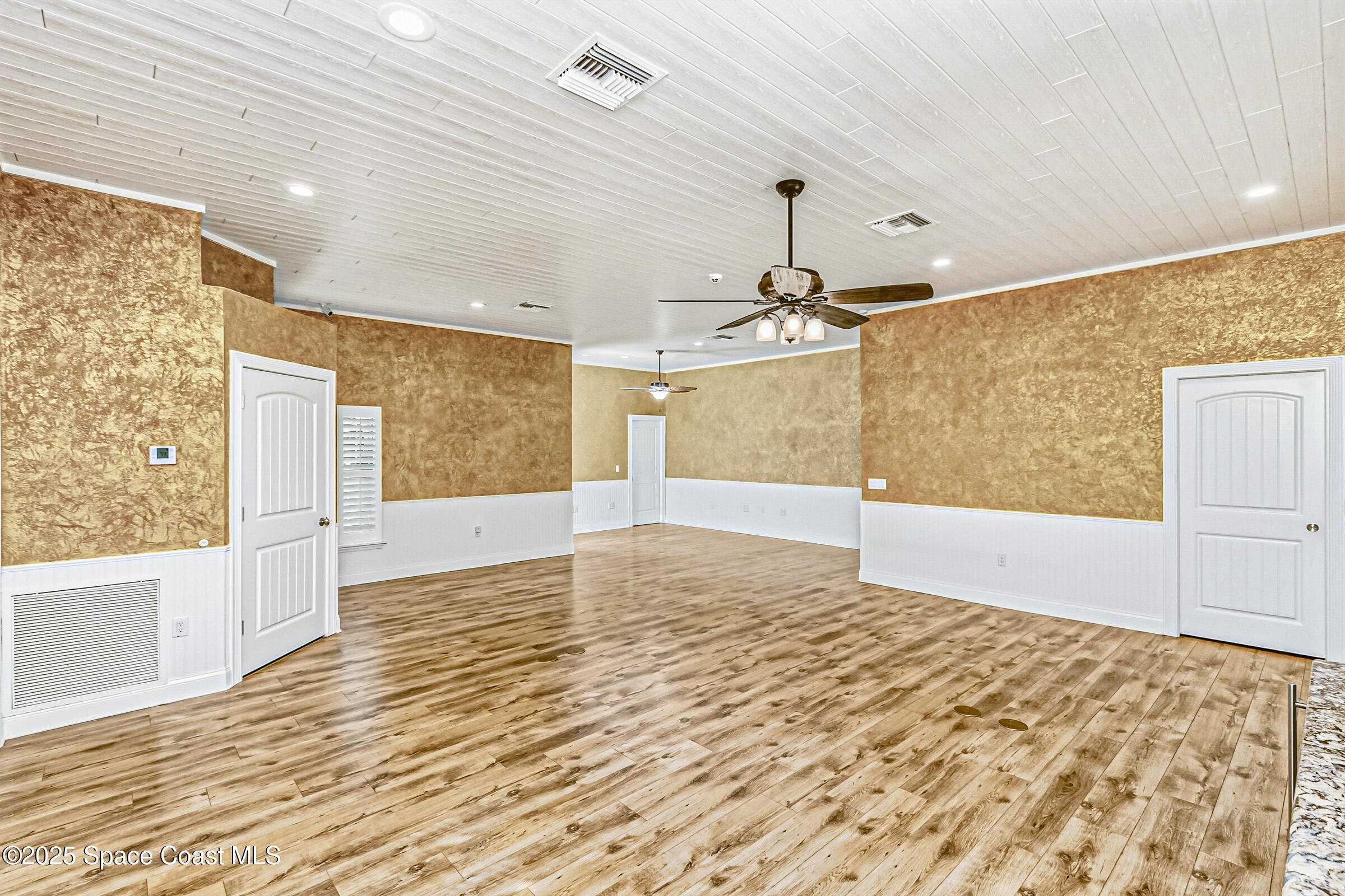 5430 Amy Way