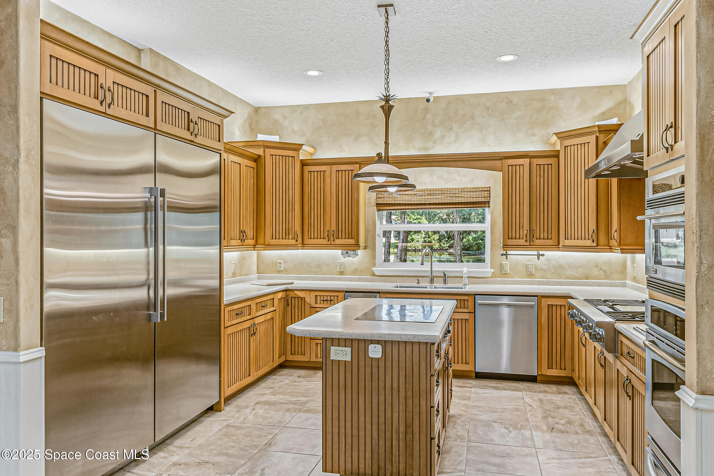 5430 Amy Way