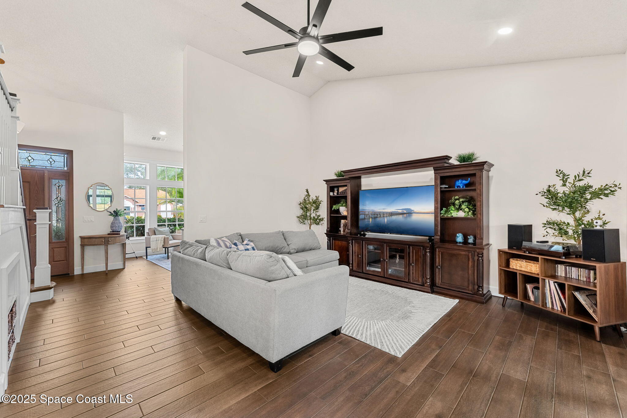 2525 Forest Run Drive