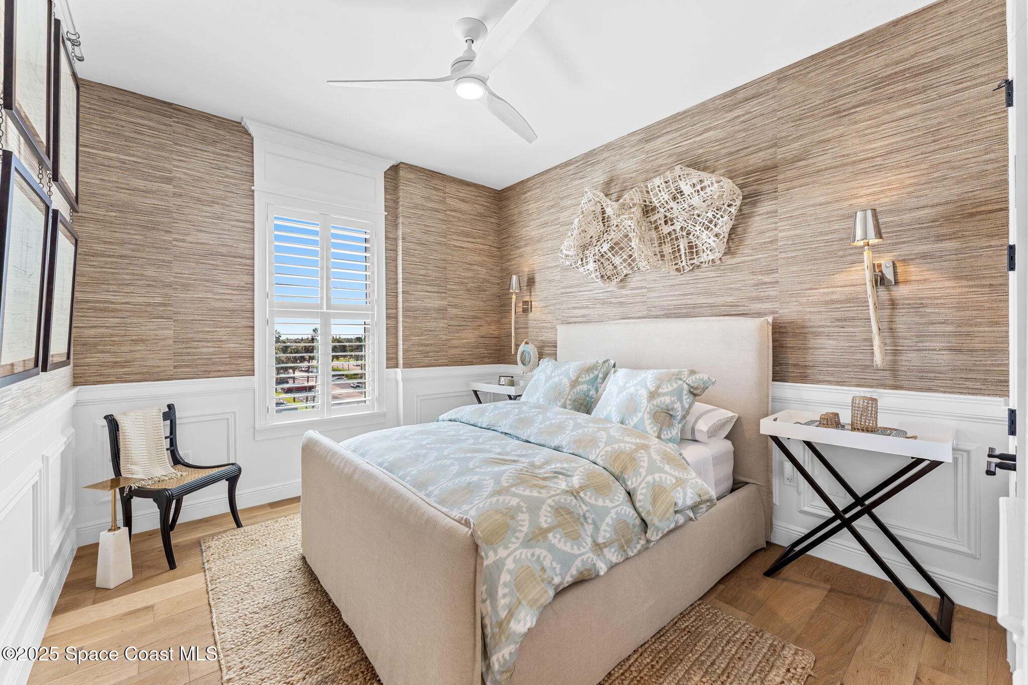 1725 N Highway A1A 402